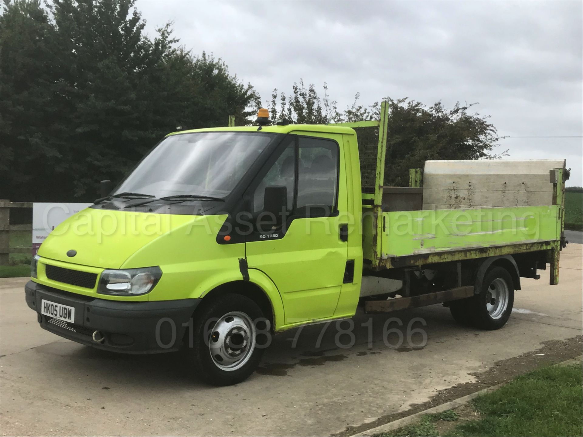 (On Sale) FORD TRANSIT 90 T350 'SINGLE CAB - TIPPER' (2005) '2.4 TDCI - 90 BHP- 5 SPEED' *LOW MILES* - Image 10 of 34