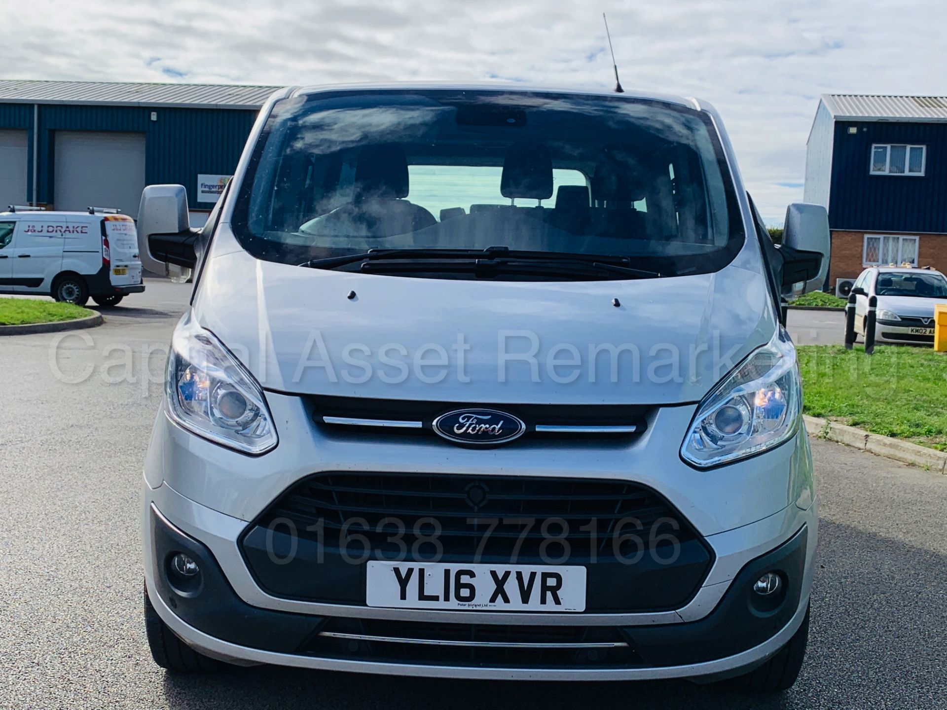 FORD TRANSIT 'TOURNEO' *TITANIUM* (2016) *9 SEATER MPV* '2.0 TDCI - 130 BHP - 6 SPEED' **AIR CON** - Image 2 of 45