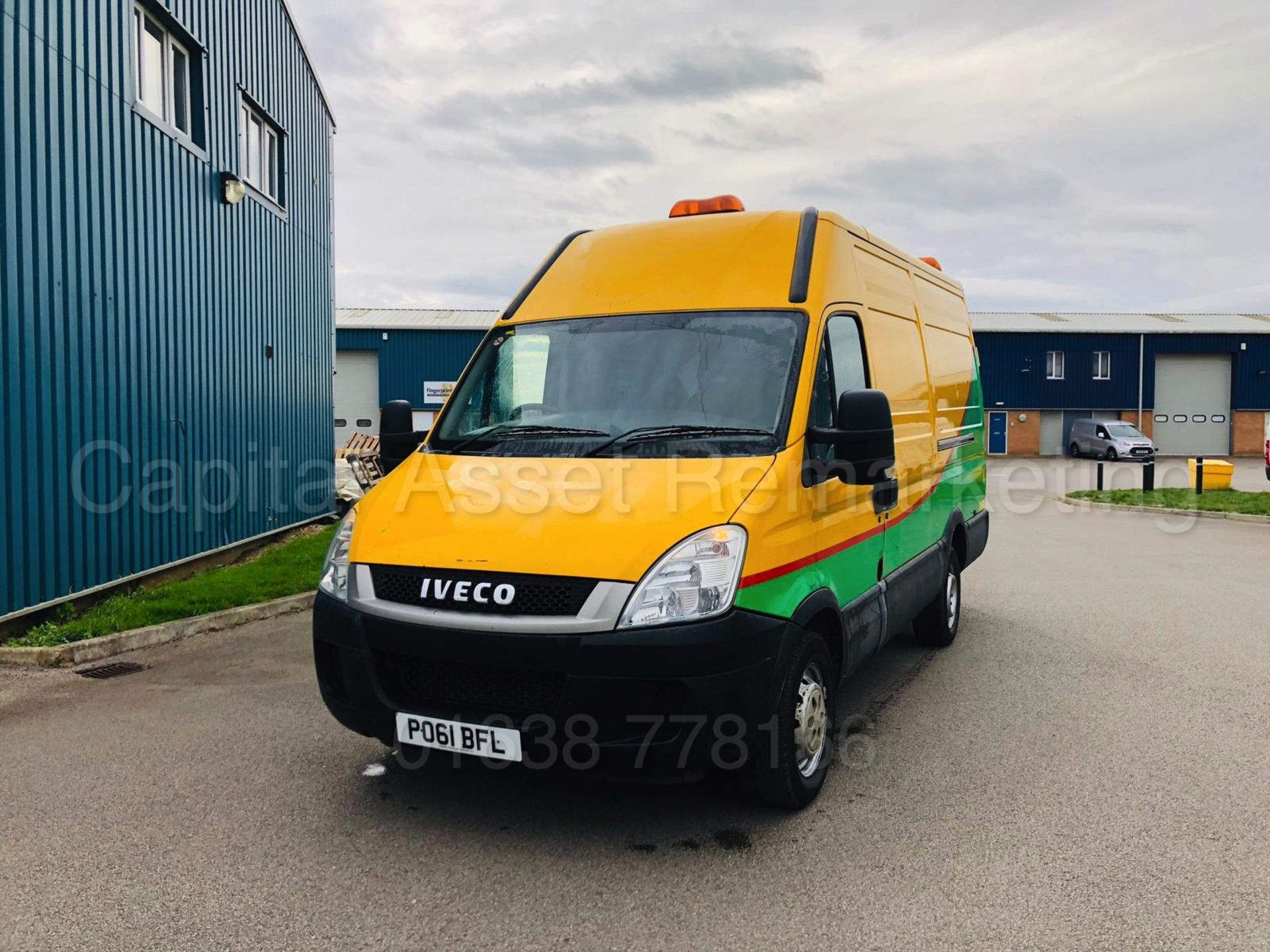 IVECO DAILY 35S11 *MWB HI ROOF - PANEL VAN* (2012 MODEL) '2.3 DIESEL - 106 BHP - 5 SPEED' - Image 2 of 21