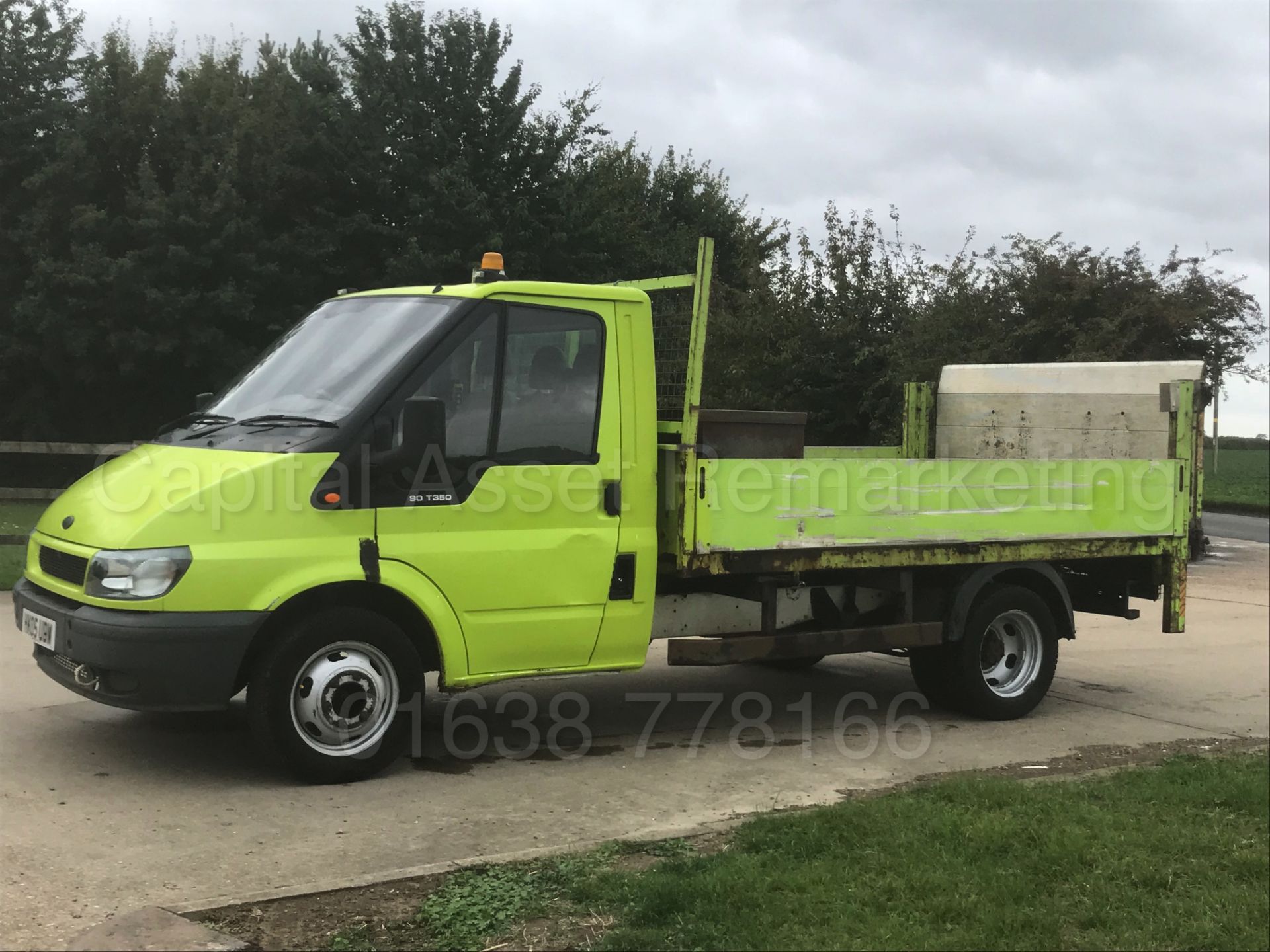 (On Sale) FORD TRANSIT 90 T350 'SINGLE CAB - TIPPER' (2005) '2.4 TDCI - 90 BHP- 5 SPEED' *LOW MILES* - Image 11 of 34