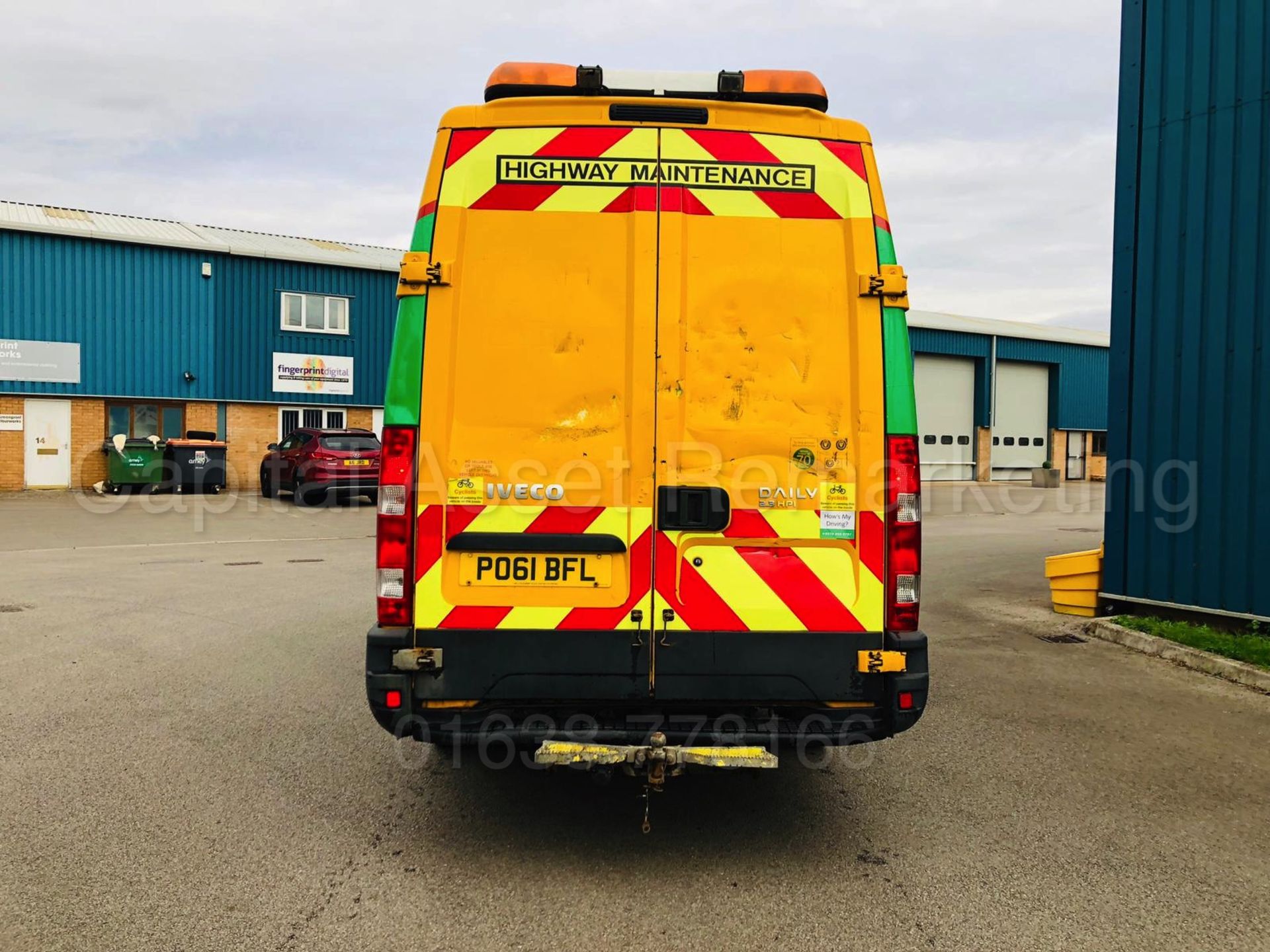 IVECO DAILY 35S11 *MWB HI ROOF - PANEL VAN* (2012 MODEL) '2.3 DIESEL - 106 BHP - 5 SPEED' - Image 8 of 21