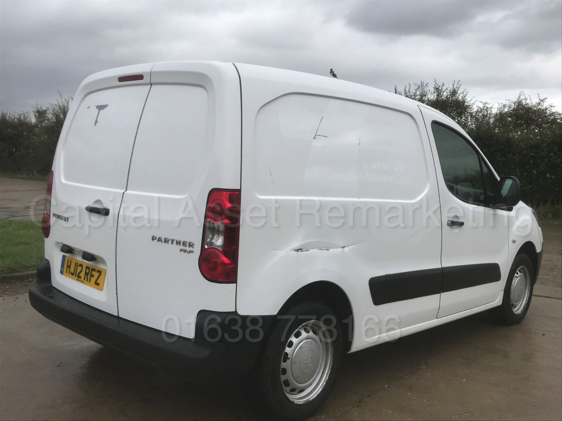 PEUGEOT PARTNER 625 S *PANEL VAN* (2012) '1.6 HDI - 75 BHP - 5 SPEED' (50 MPG+) - Image 9 of 24