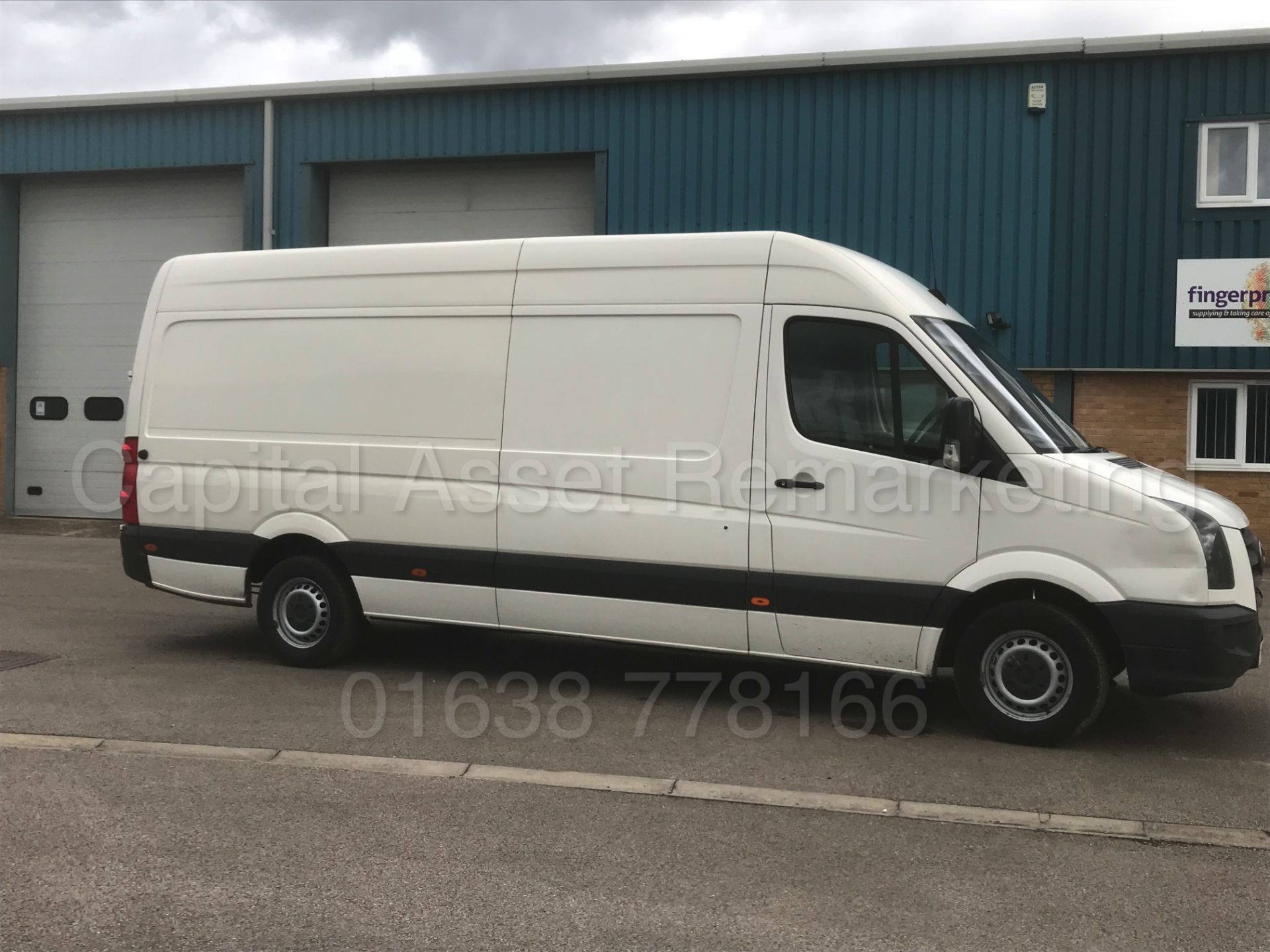 VOLKSWAGEN CRAFTER CR35 *LWB HI-ROOF / PANEL VAN* (2011) '2.5 TDI - 109 BHP - 6 SPEED' - Image 10 of 23