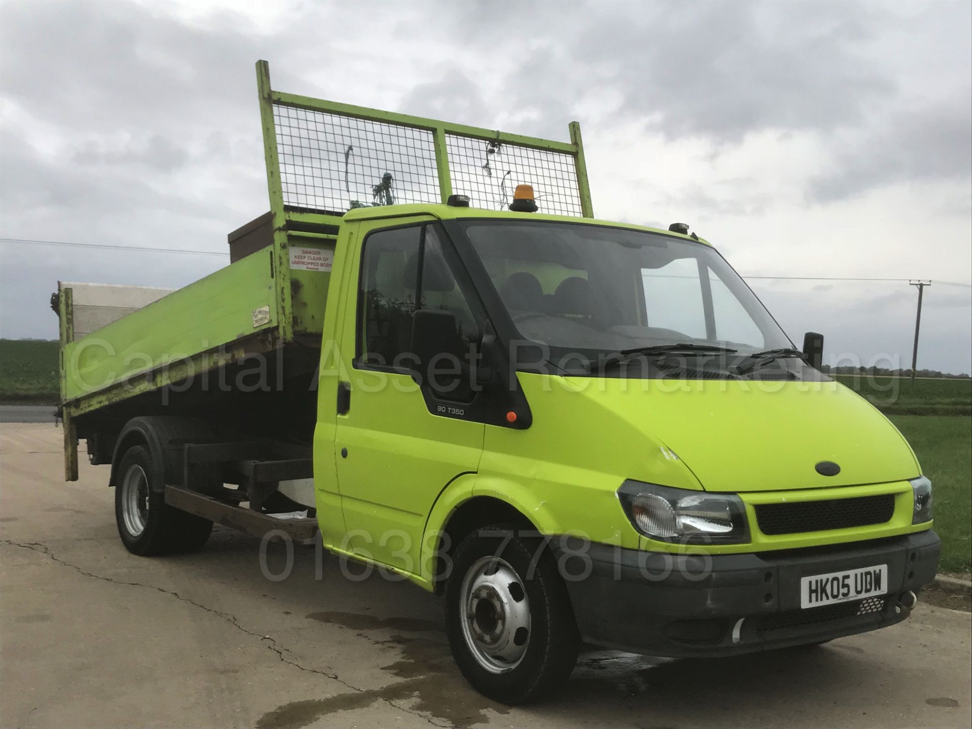 (On Sale) FORD TRANSIT 90 T350 'SINGLE CAB - TIPPER' (2005) '2.4 TDCI - 90 BHP- 5 SPEED' *LOW MILES* - Image 3 of 34