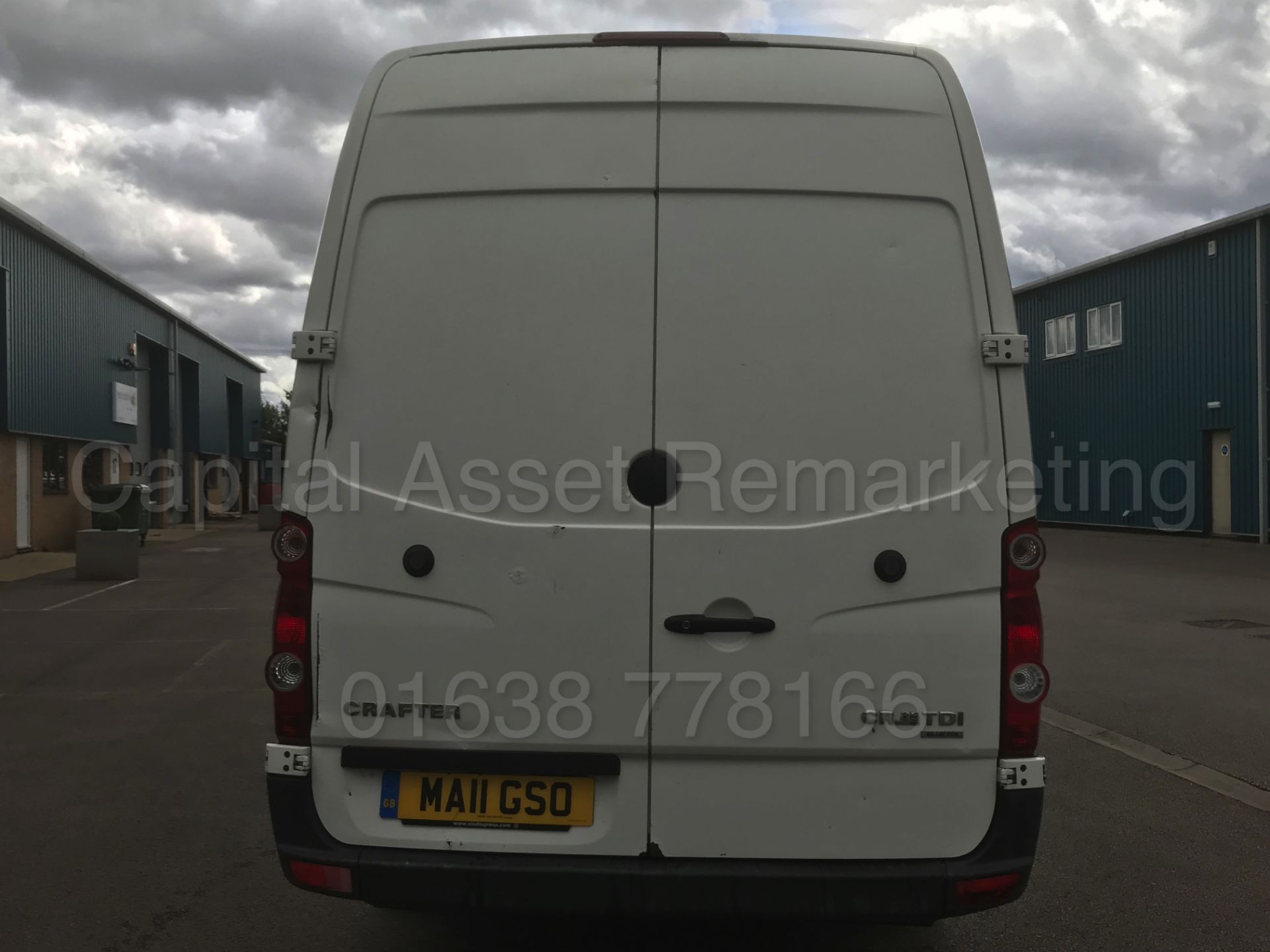 VOLKSWAGEN CRAFTER CR35 *LWB HI-ROOF / PANEL VAN* (2011) '2.5 TDI - 109 BHP - 6 SPEED' - Image 8 of 23