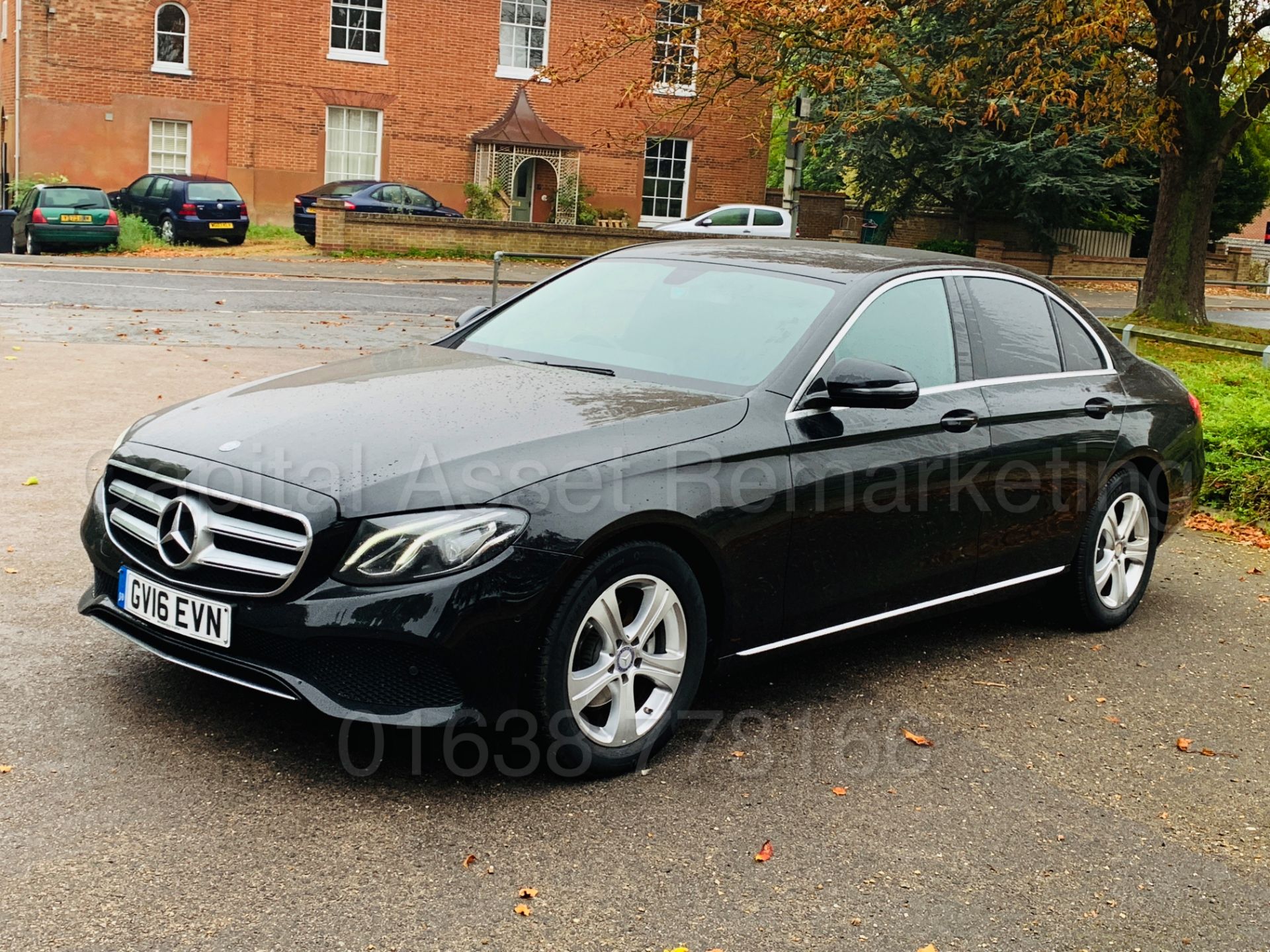 MERCEDES-BENZ E220D SALOON (2016) '9-G TRONIC AUTO - LEATHER - SAT NAV' *MASSIVE SPEC* (NEW MODEL) - Image 6 of 44