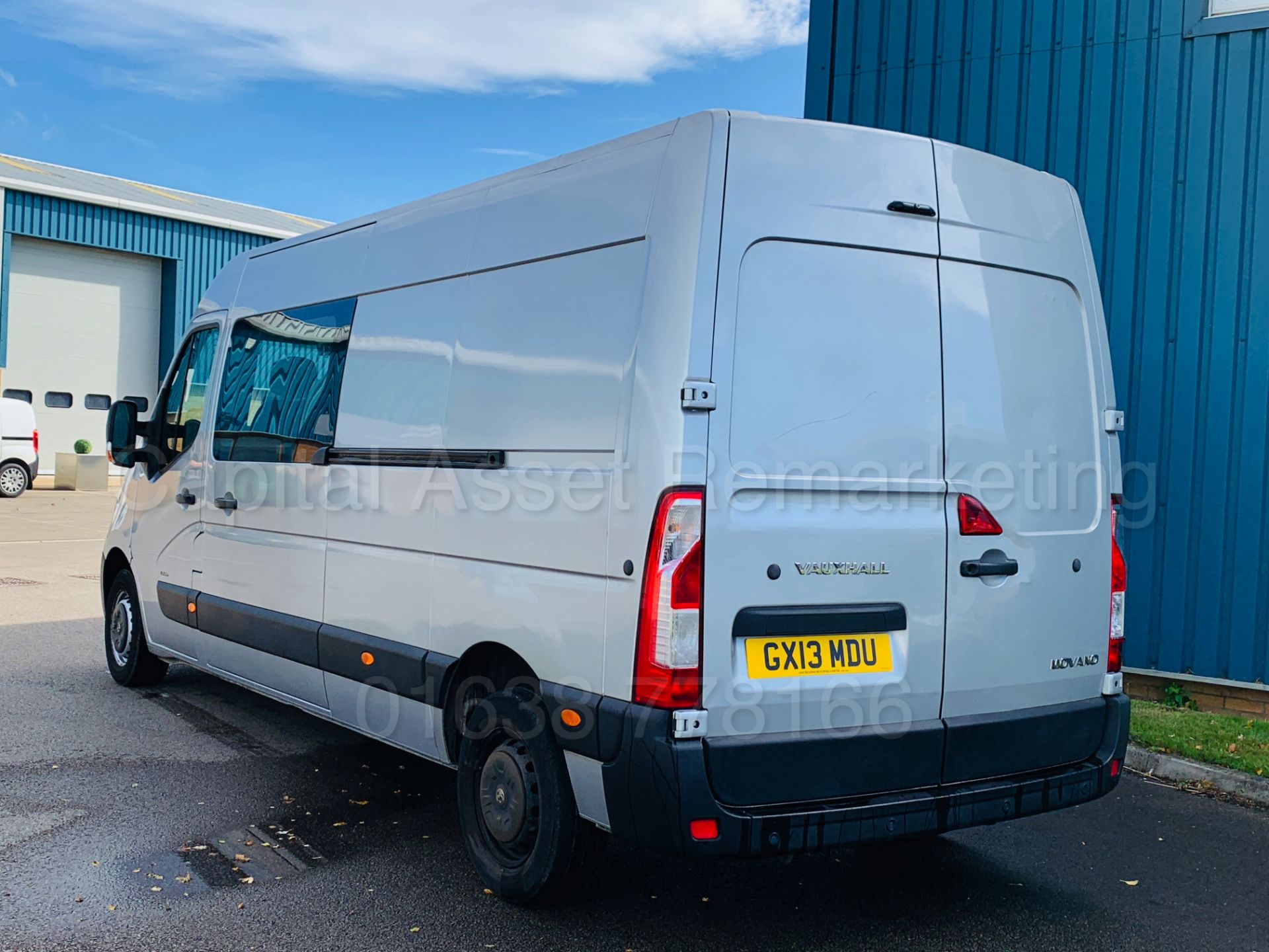 (On Sale) VAUXHALL MOVANO F3500 *LWB - 7 SEATER CREW VAN* (2013) '2.3 CDTI - 6 SPEED' (NO VAT) - Bild 5 aus 38