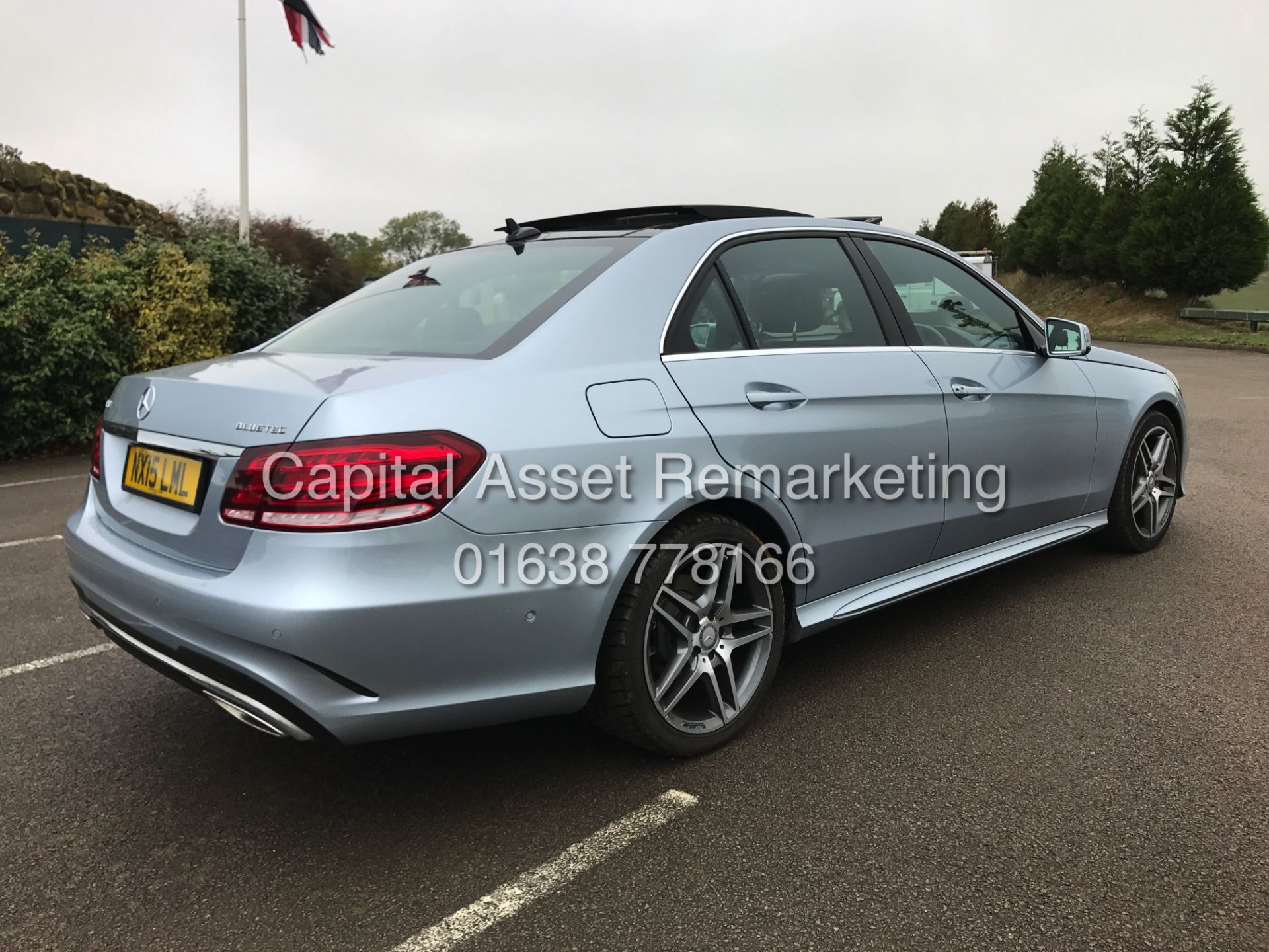 MERCEDES E220D "AMG LINE PREMIUM" 7G AUTO (15 REG) FULLY LOADED - SAT NAV - PAN ROOF -1 OWNER *LOOK* - Image 9 of 31