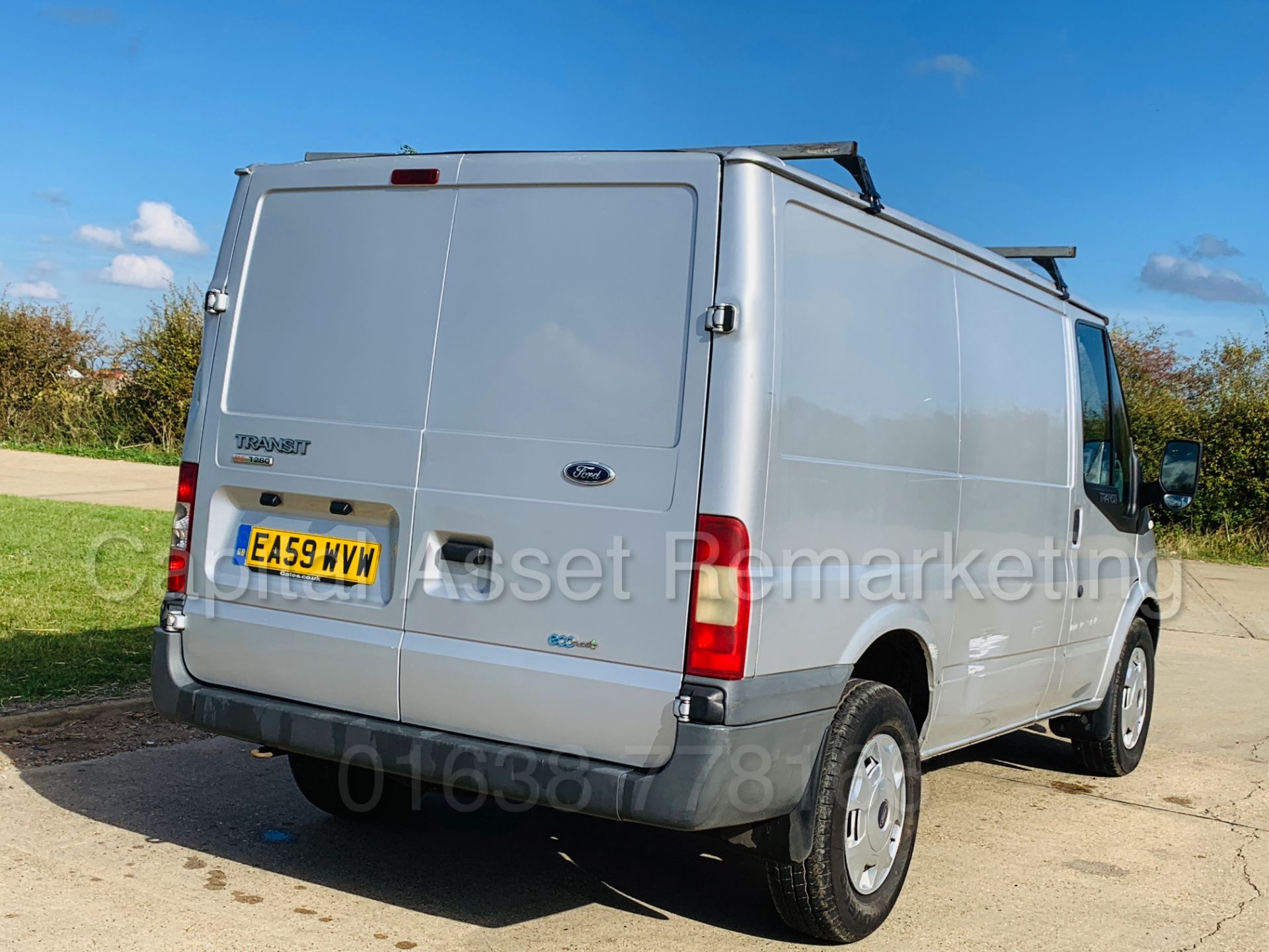 FORD TRANSIT 115 T280 SWB (2010 MODEL) '2.2 TDCI - ECO-NETIC - 115 BHP - 6 SPEED' **AIR CON** - Image 7 of 32