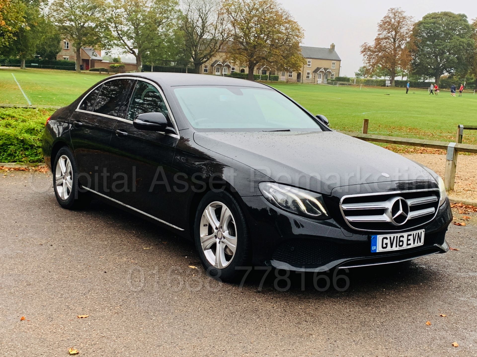 MERCEDES-BENZ E220D SALOON (2016) '9-G TRONIC AUTO - LEATHER - SAT NAV' *MASSIVE SPEC* (NEW MODEL) - Image 3 of 44