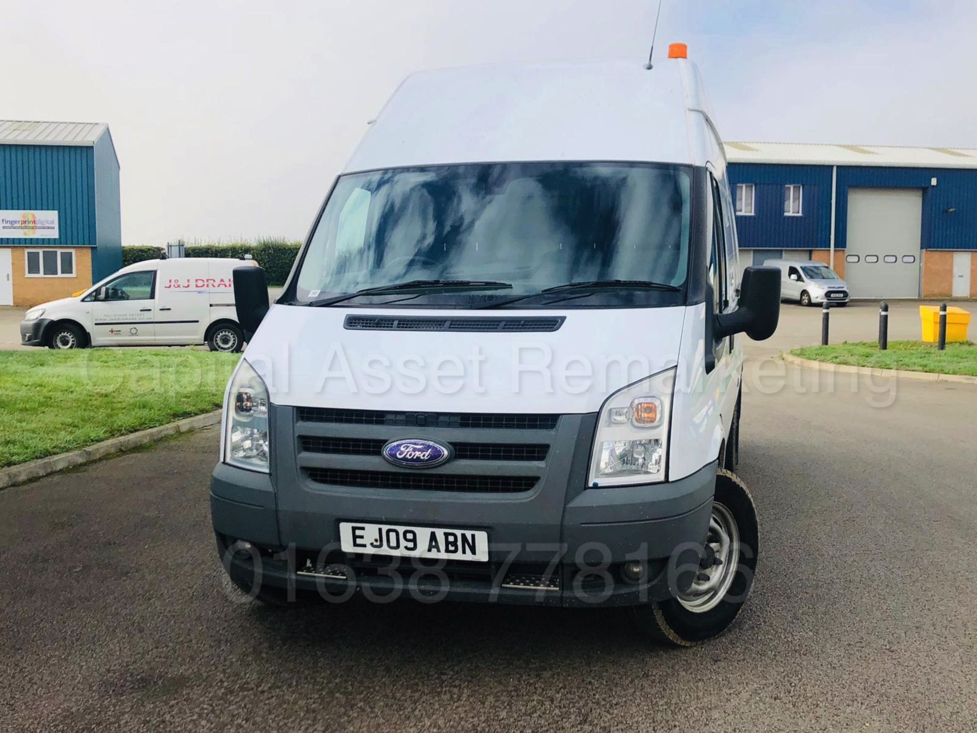 FORD TRANSIT 100 T350L RWD *LWB HI-ROOF* (2009) '2.4 TDCI - 100 BHP - 5 SPEED' **AIR CON** - Image 4 of 30