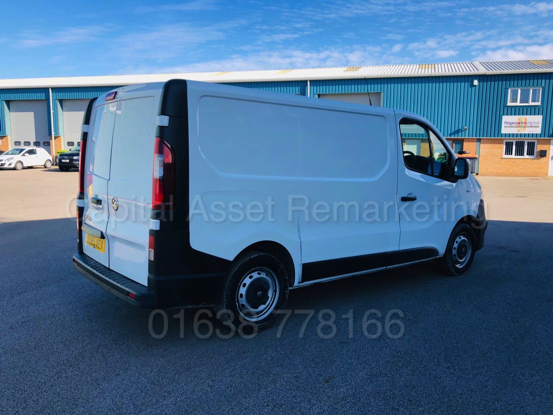 (On Sale) VAUXHALL VIVARO 2900 *PANEL VAN* (2016 MODEL) '1.6 CDTI - 115 BHP - 6 SPEED' (LOW MILES) - Bild 12 aus 32