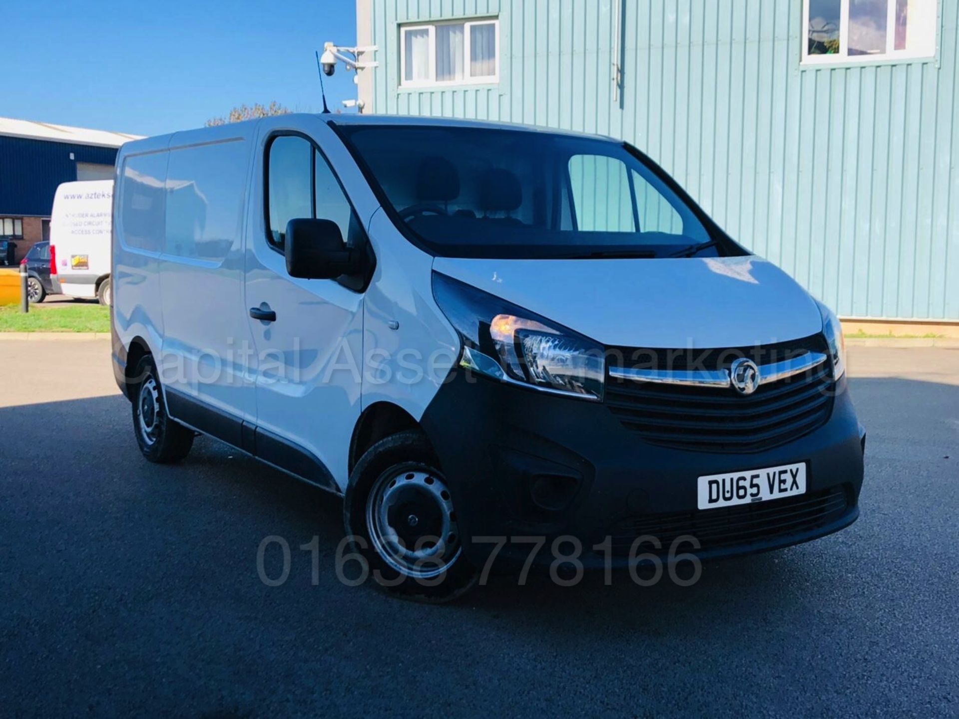 (On Sale) VAUXHALL VIVARO 2900 *PANEL VAN* (2016 MODEL) '1.6 CDTI - 115 BHP - 6 SPEED' (LOW MILES) - Bild 2 aus 32