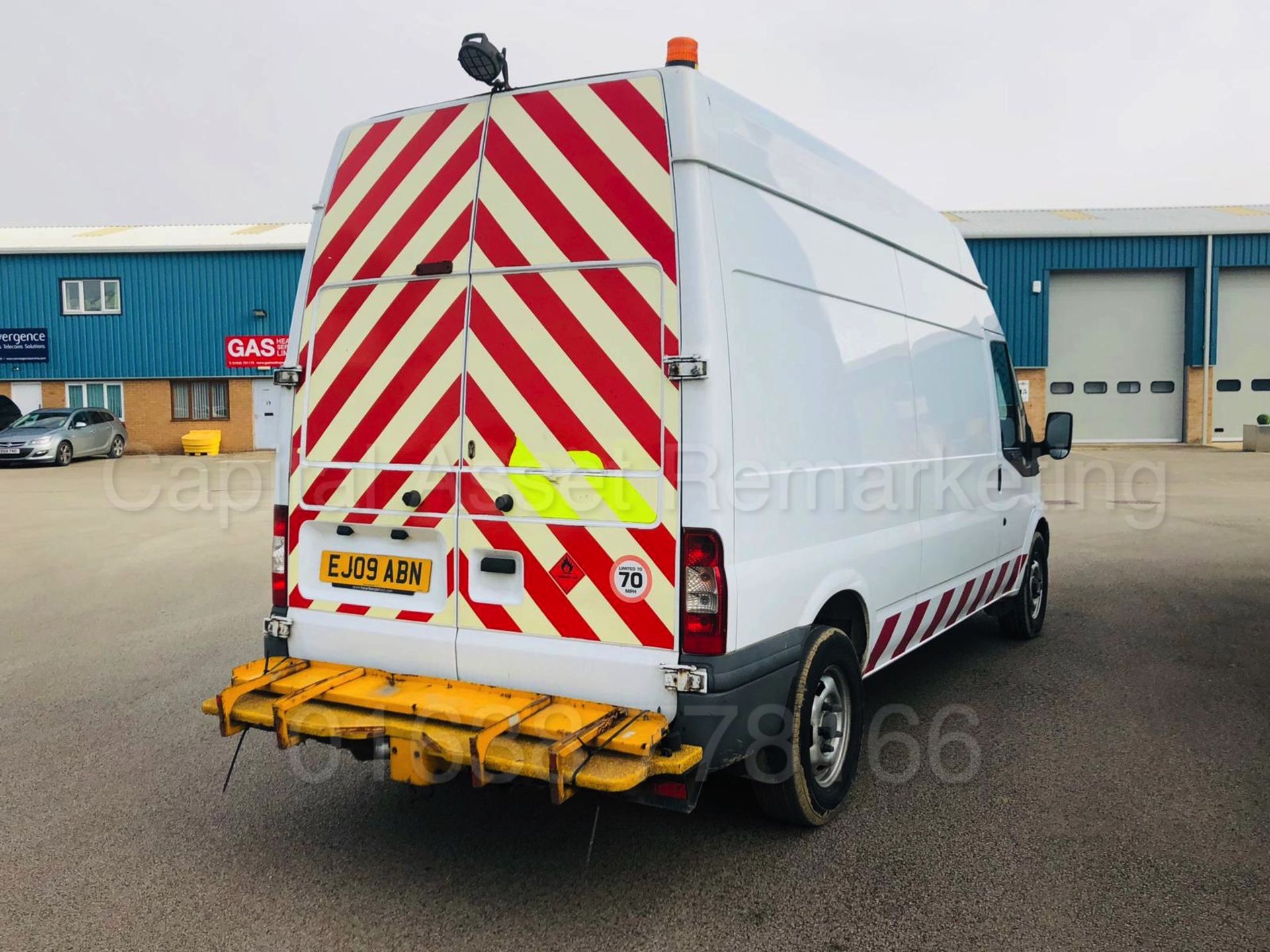 FORD TRANSIT 100 T350L RWD *LWB HI-ROOF* (2009) '2.4 TDCI - 100 BHP - 5 SPEED' **AIR CON** - Image 12 of 30