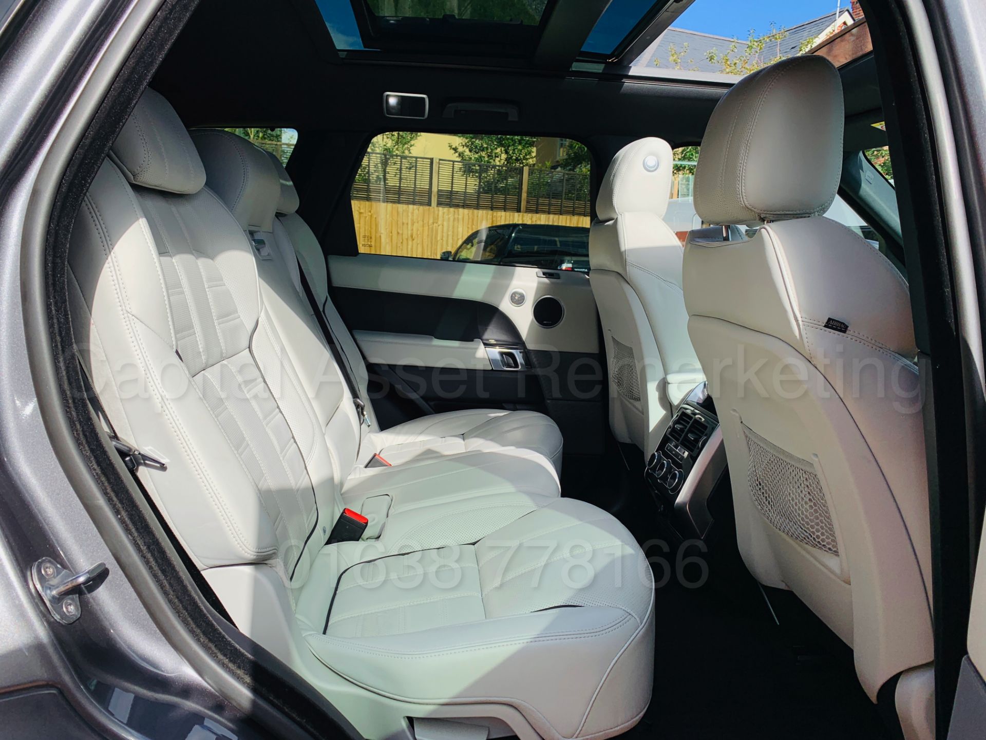 RANGE ROVER SPORT *AUTOBIOGRAPHY DYNAMIC* (2015) '3.0 SDV6 - 306 BHP - 8 SPEED AUTO' *MASSIVE SPEC* - Bild 33 aus 58