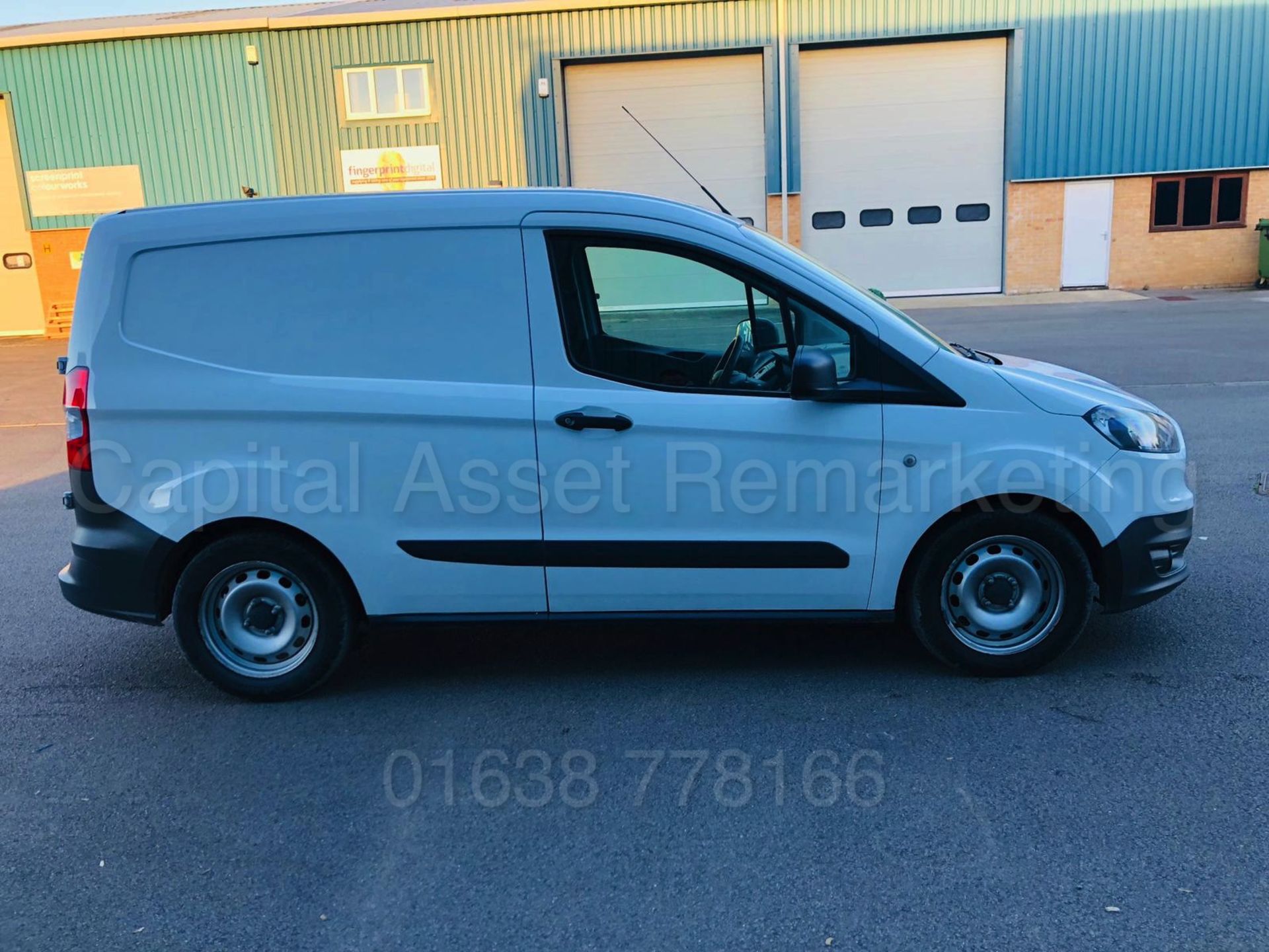 (On Sale) FORD TRANSIT COURIER *BASE EDITION* (2016 MODEL) '1.5 TDCI - 75 BHP - 5 SPEED' (PANEL VAN) - Image 7 of 29