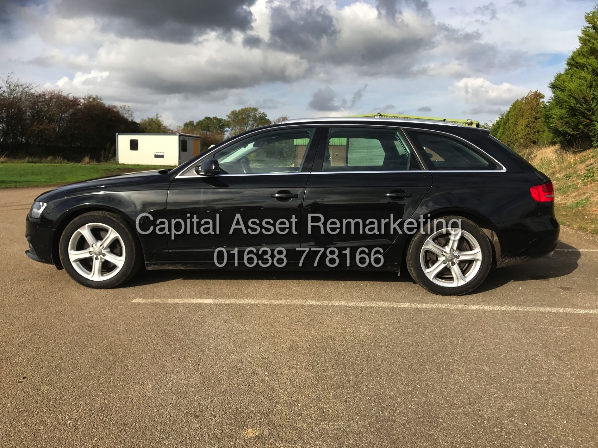 (On Sale) AUDI A4 2.0TDI "ULTRA SE TECHNIK ESTATE"(2015 MODEL) 1 OWNER FSH "163BHP" -LEATHER-SAT NAV - Image 3 of 31