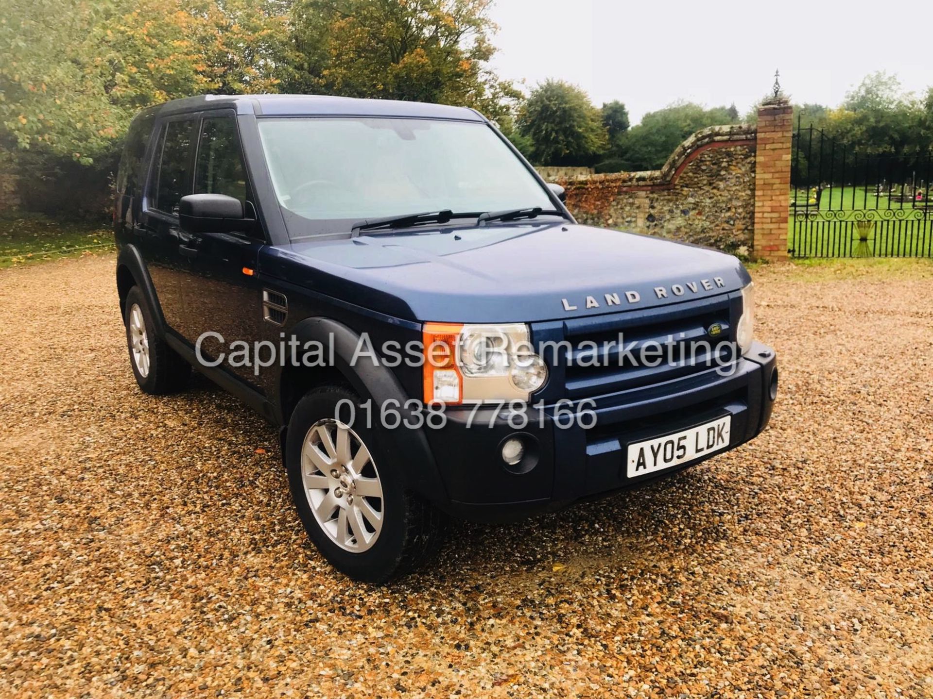 LANDROVER DISCOVER 2.7TDV6 "SE - 7 SEATER" (05 REG) SAT NAV - FULL LEATHER - AIR SUSPENSION "NO VAT" - Image 4 of 24