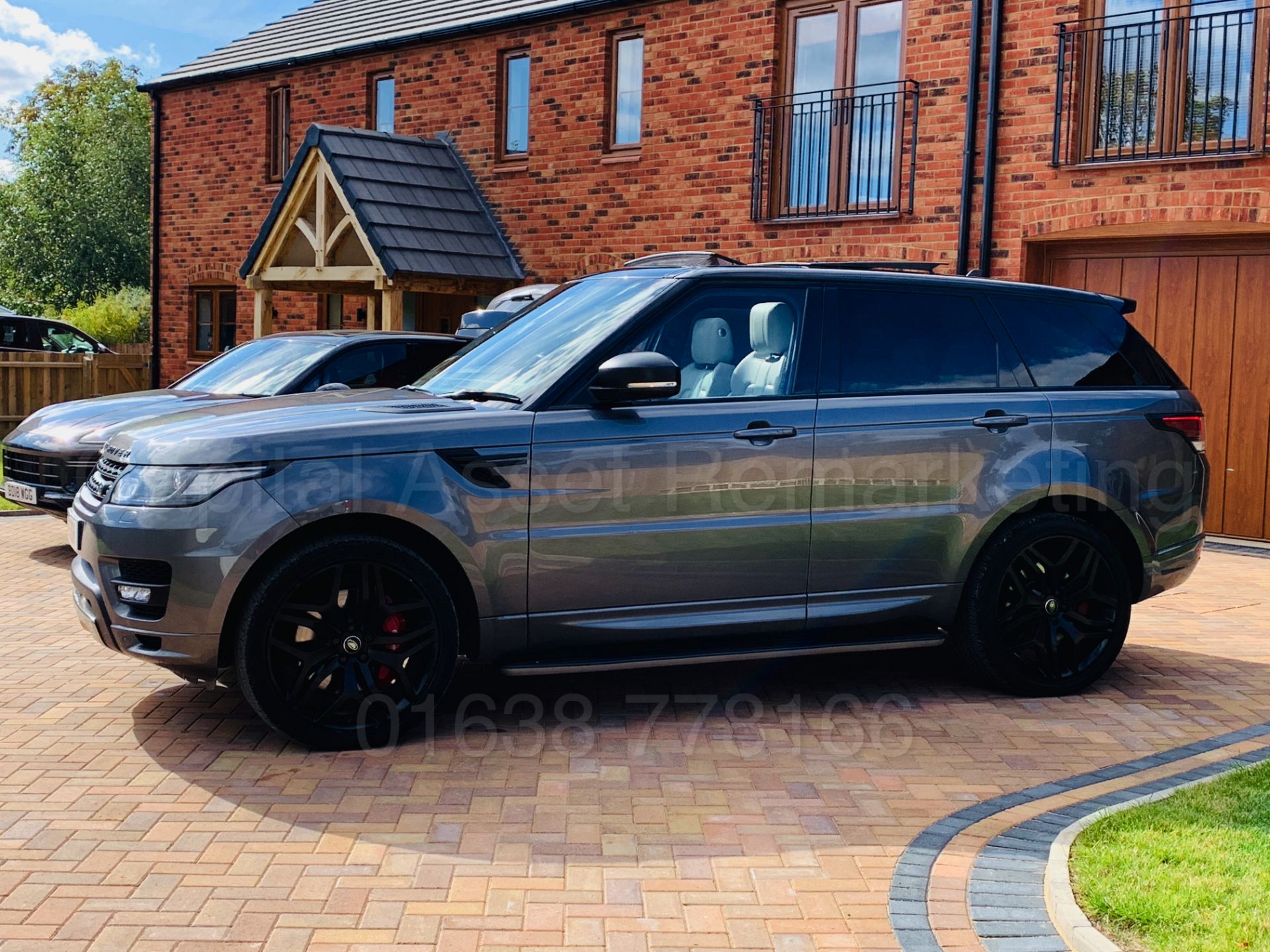 RANGE ROVER SPORT *AUTOBIOGRAPHY DYNAMIC* (2015) '3.0 SDV6 - 306 BHP - 8 SPEED AUTO' *MASSIVE SPEC* - Image 6 of 58