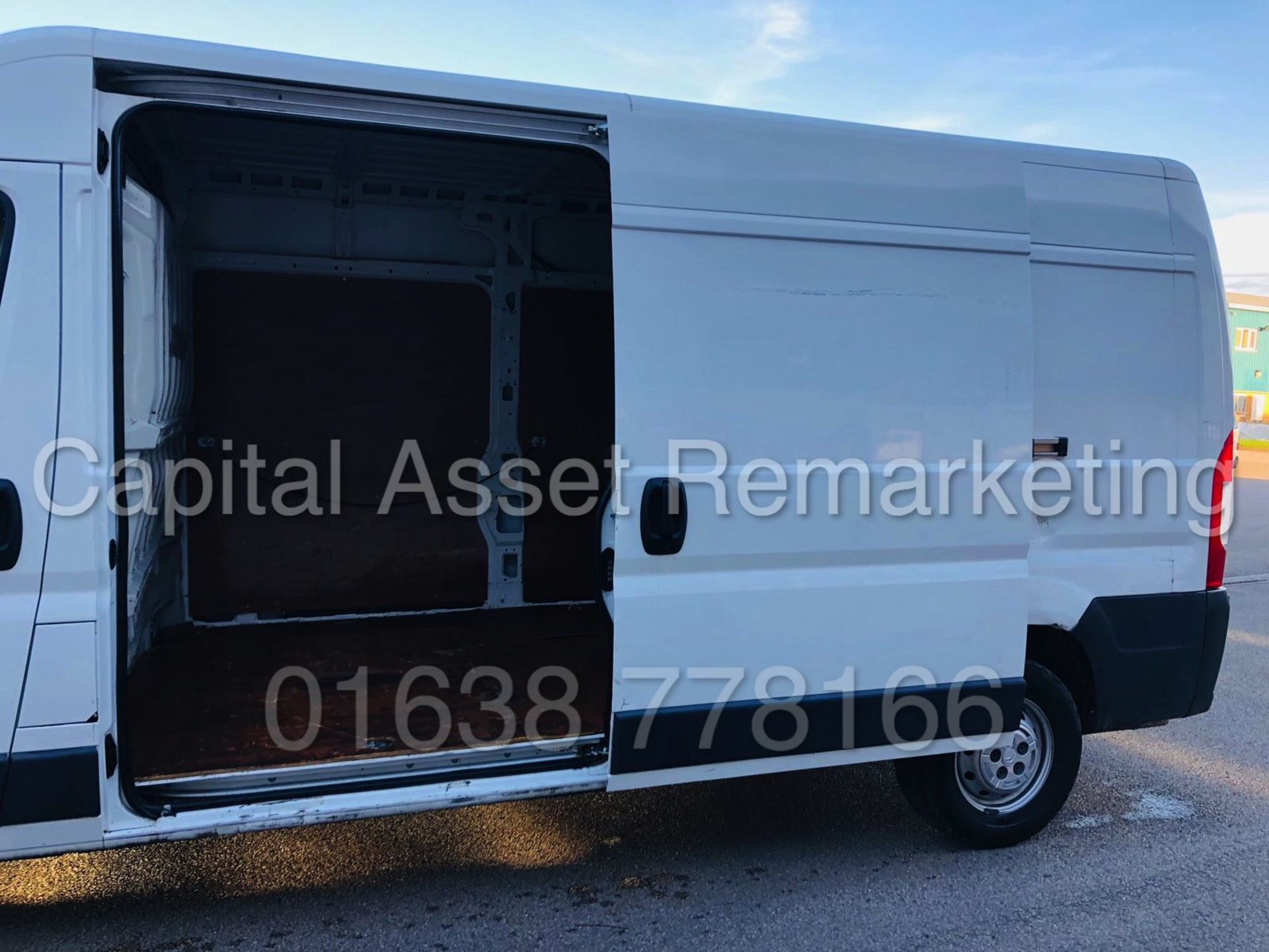 CITROEN RELAY 35 *LWB HI-ROOF* (2016) '2.2 HDI - 130 BHP - 6 SPEED' **ENTERPRISE EDITION** - Image 19 of 38