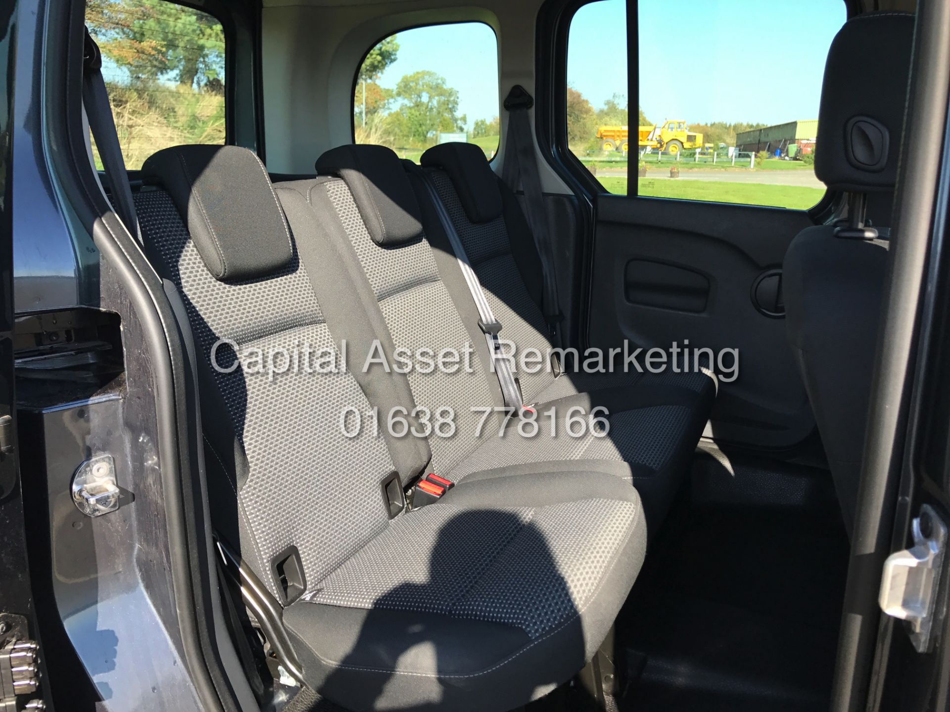 (ON SALE) MERCEDES CITAN CDI "TRAVELINER" 5 SEATER (2016 MODEL) 1 OWNER - ONLY 31K FSH -AIR CON-RARE - Image 12 of 19