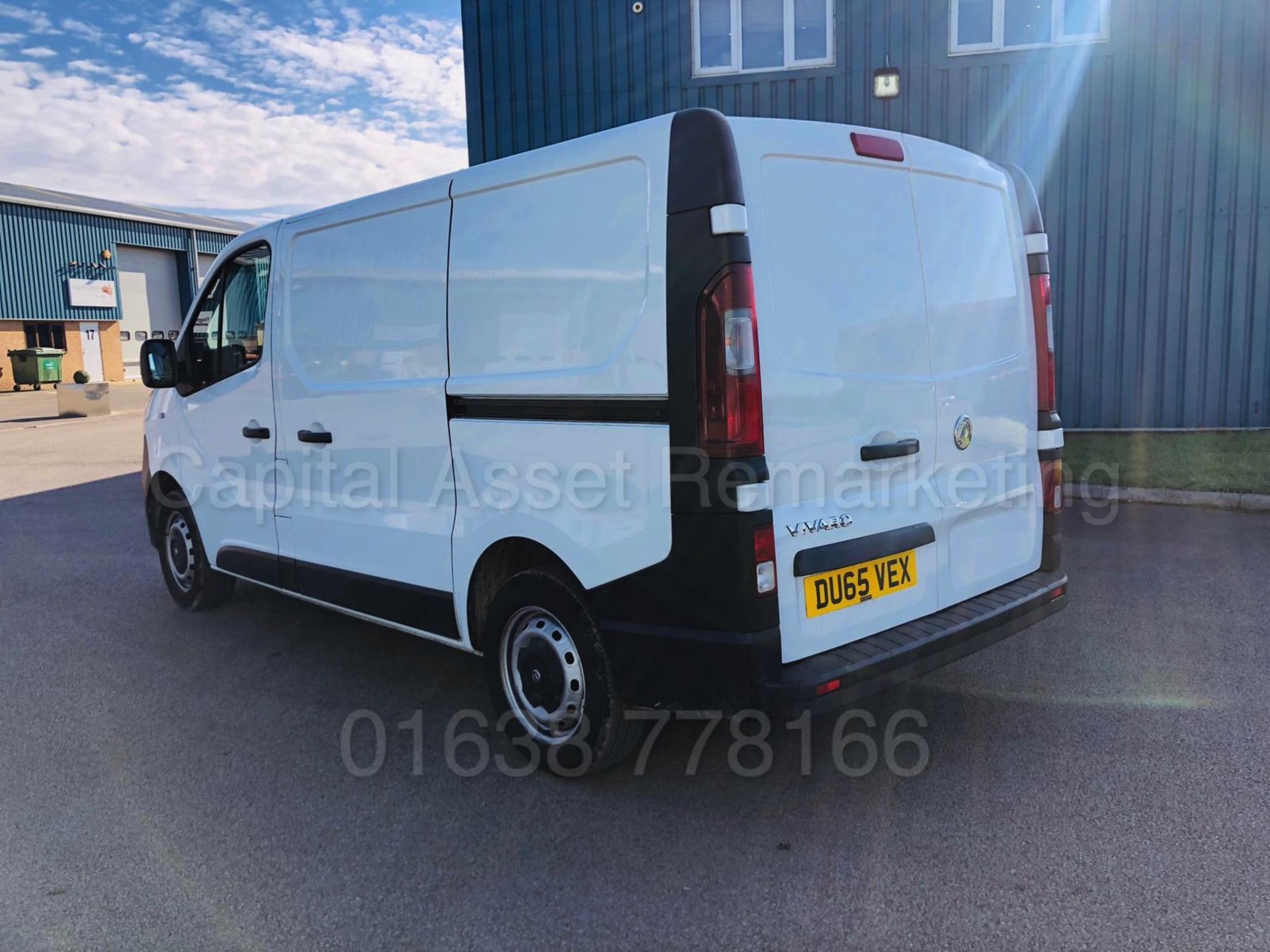 (On Sale) VAUXHALL VIVARO 2900 *PANEL VAN* (2016 MODEL) '1.6 CDTI - 115 BHP - 6 SPEED' (LOW MILES) - Bild 8 aus 32