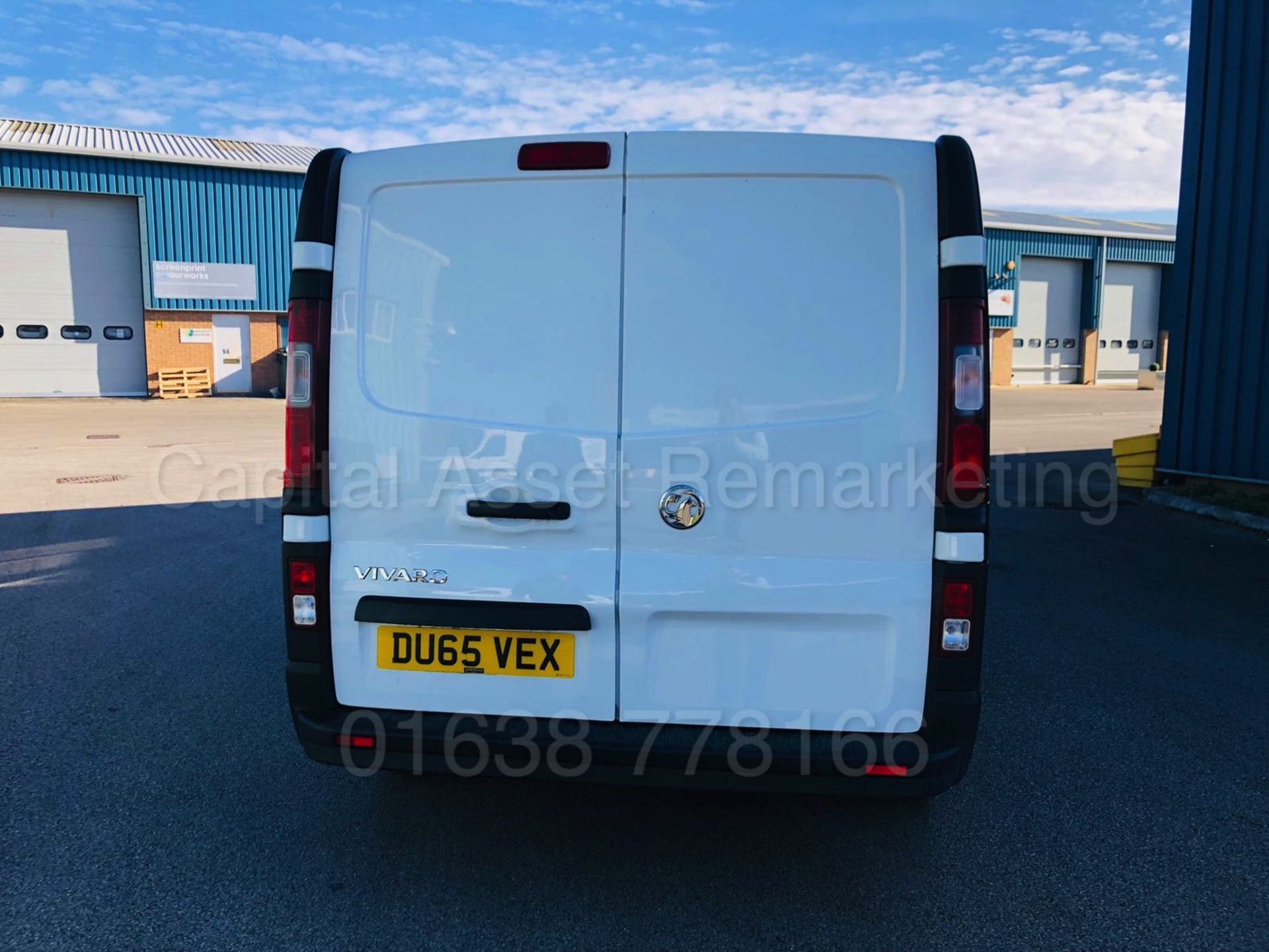 (On Sale) VAUXHALL VIVARO 2900 *PANEL VAN* (2016 MODEL) '1.6 CDTI - 115 BHP - 6 SPEED' (LOW MILES) - Bild 10 aus 32