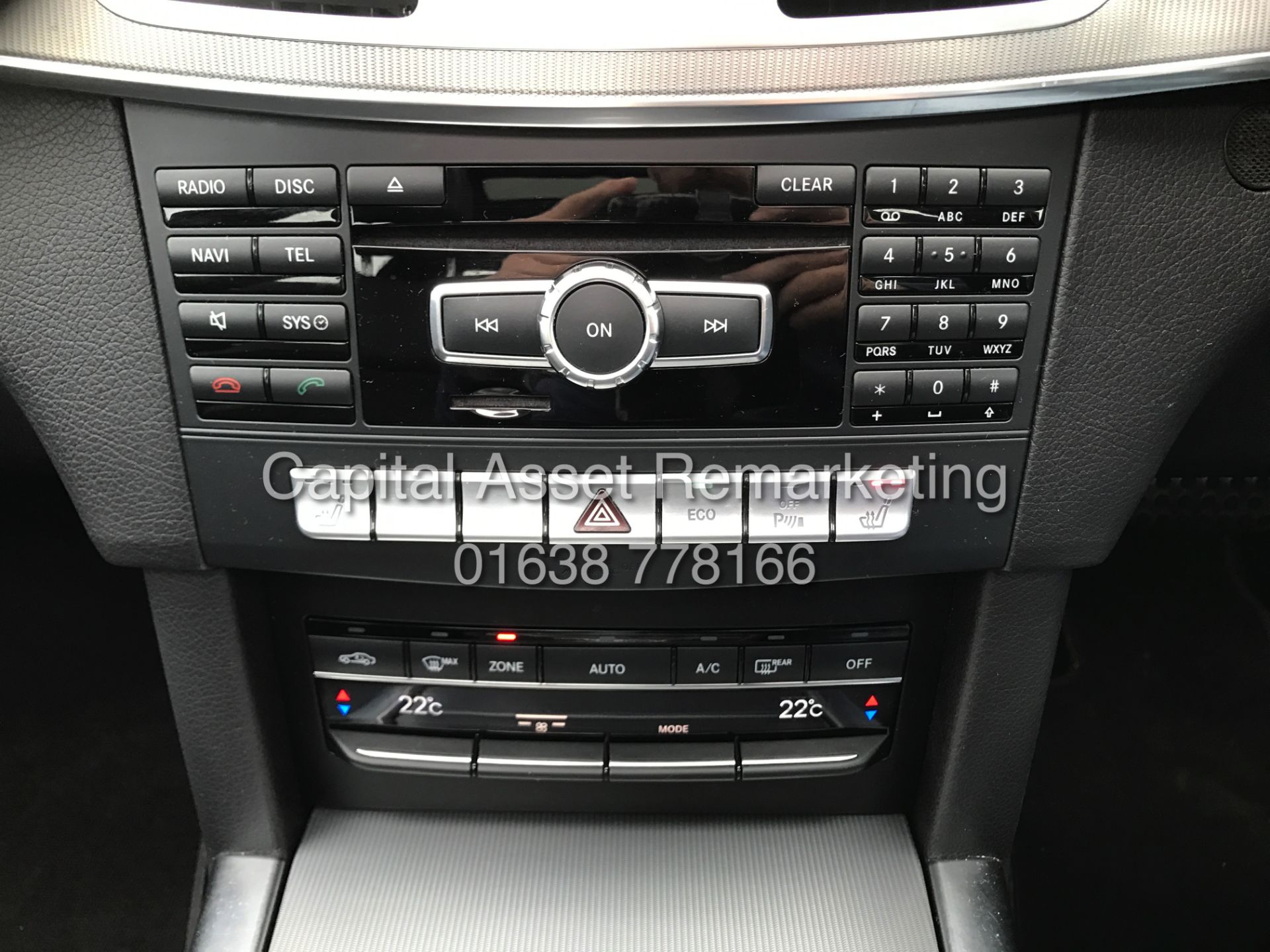 MERCEDES E220D "AMG LINE PREMIUM" 7G AUTO (15 REG) FULLY LOADED - SAT NAV - PAN ROOF -1 OWNER *LOOK* - Image 24 of 31