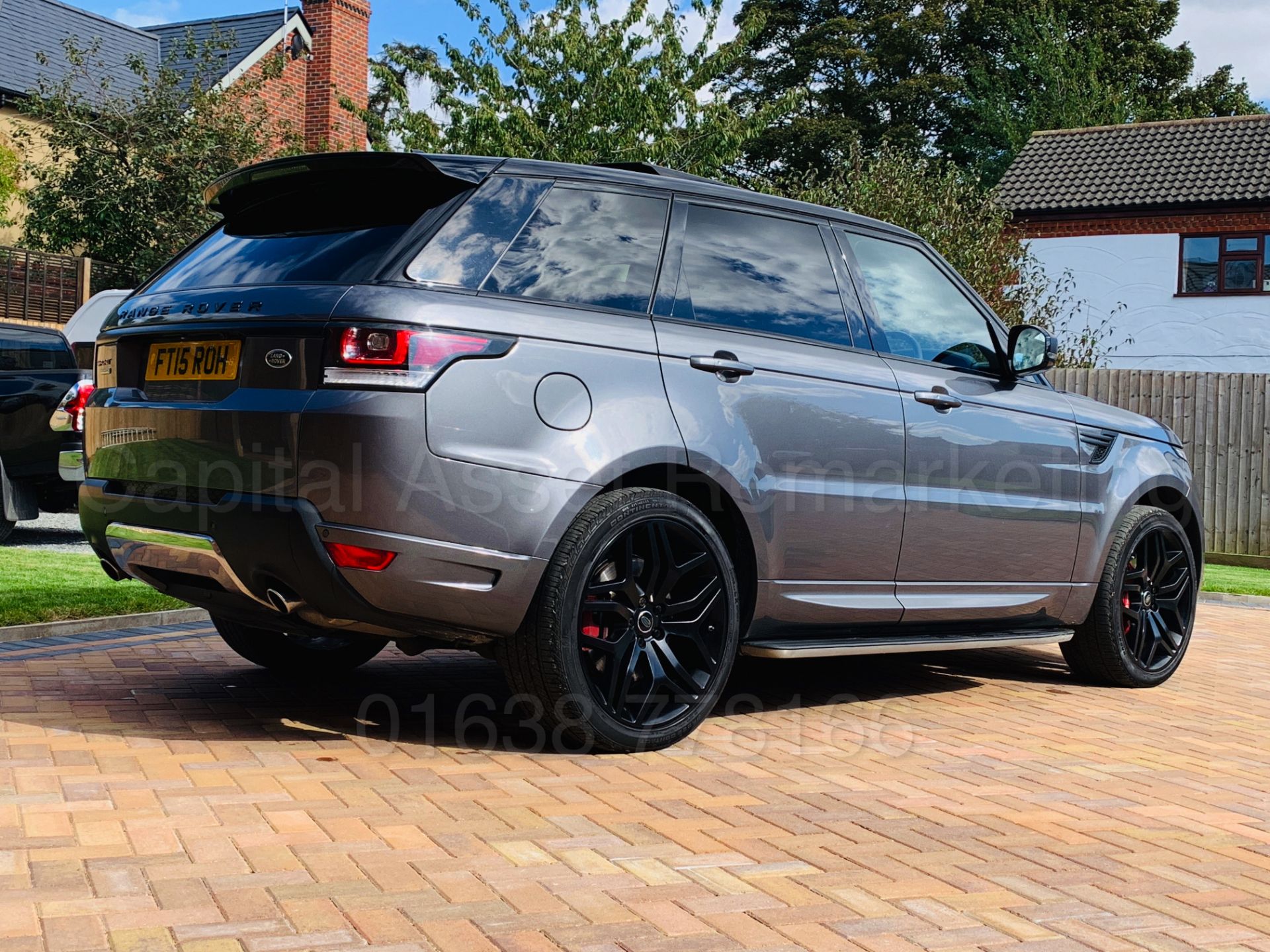 RANGE ROVER SPORT *AUTOBIOGRAPHY DYNAMIC* (2015) '3.0 SDV6 - 306 BHP - 8 SPEED AUTO' *MASSIVE SPEC* - Image 10 of 58