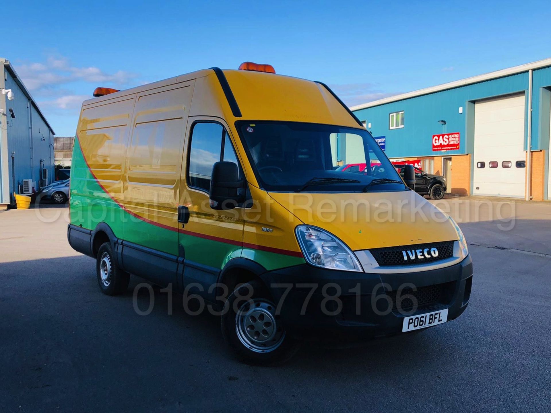 IVECO DAILY 35S11 *MWB HI ROOF - PANEL VAN* (2012 MODEL) '2.3 DIESEL - 106 BHP - 5 SPEED' - Image 9 of 24