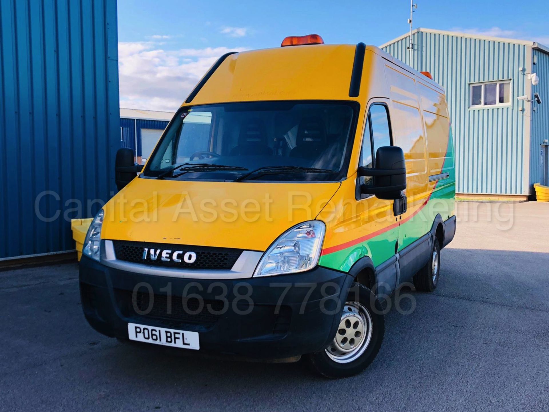 IVECO DAILY 35S11 *MWB HI ROOF - PANEL VAN* (2012 MODEL) '2.3 DIESEL - 106 BHP - 5 SPEED' - Image 12 of 24