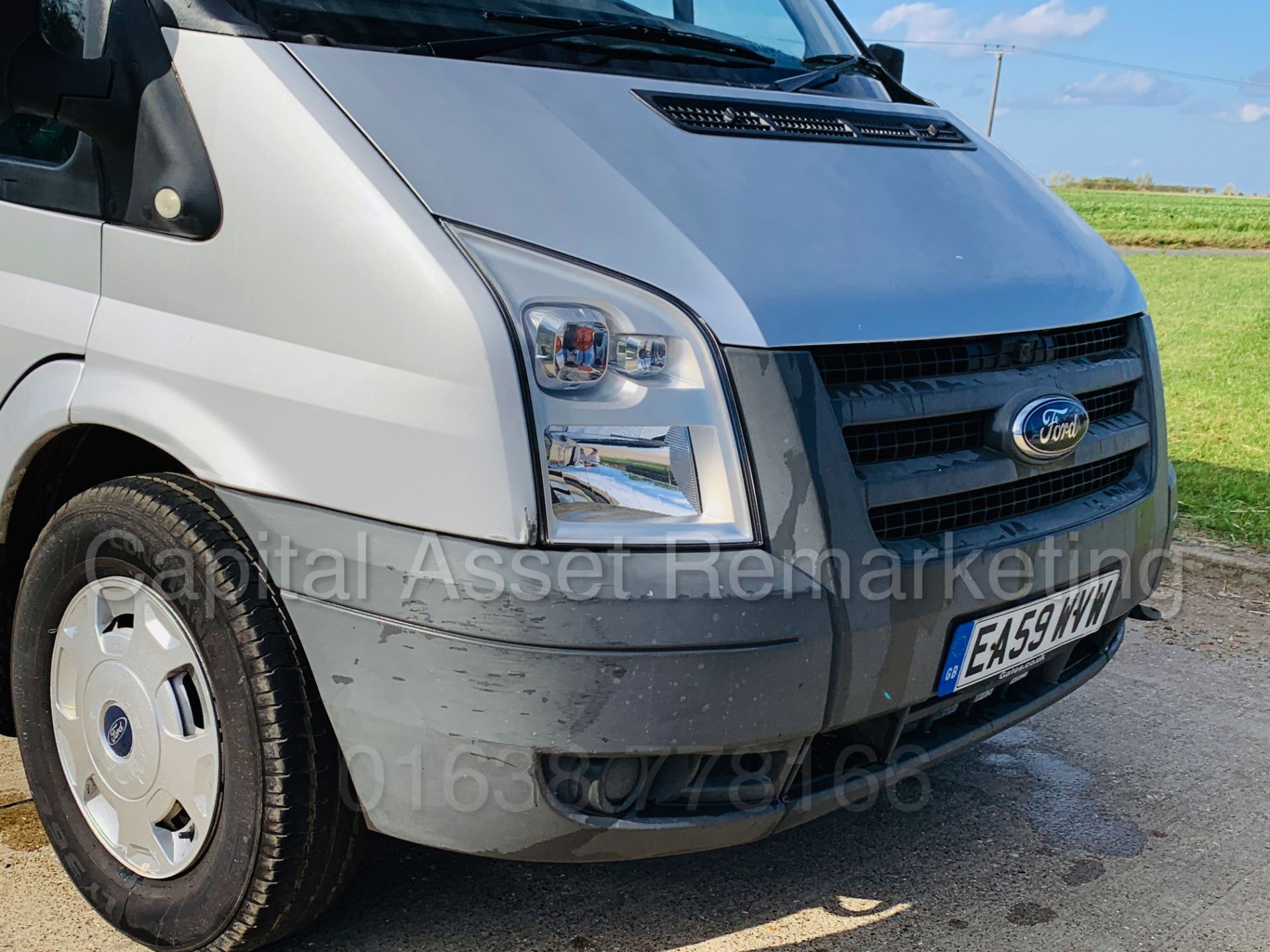 FORD TRANSIT 115 T280 SWB (2010 MODEL) '2.2 TDCI - ECO-NETIC - 115 BHP - 6 SPEED' **AIR CON** - Image 13 of 32