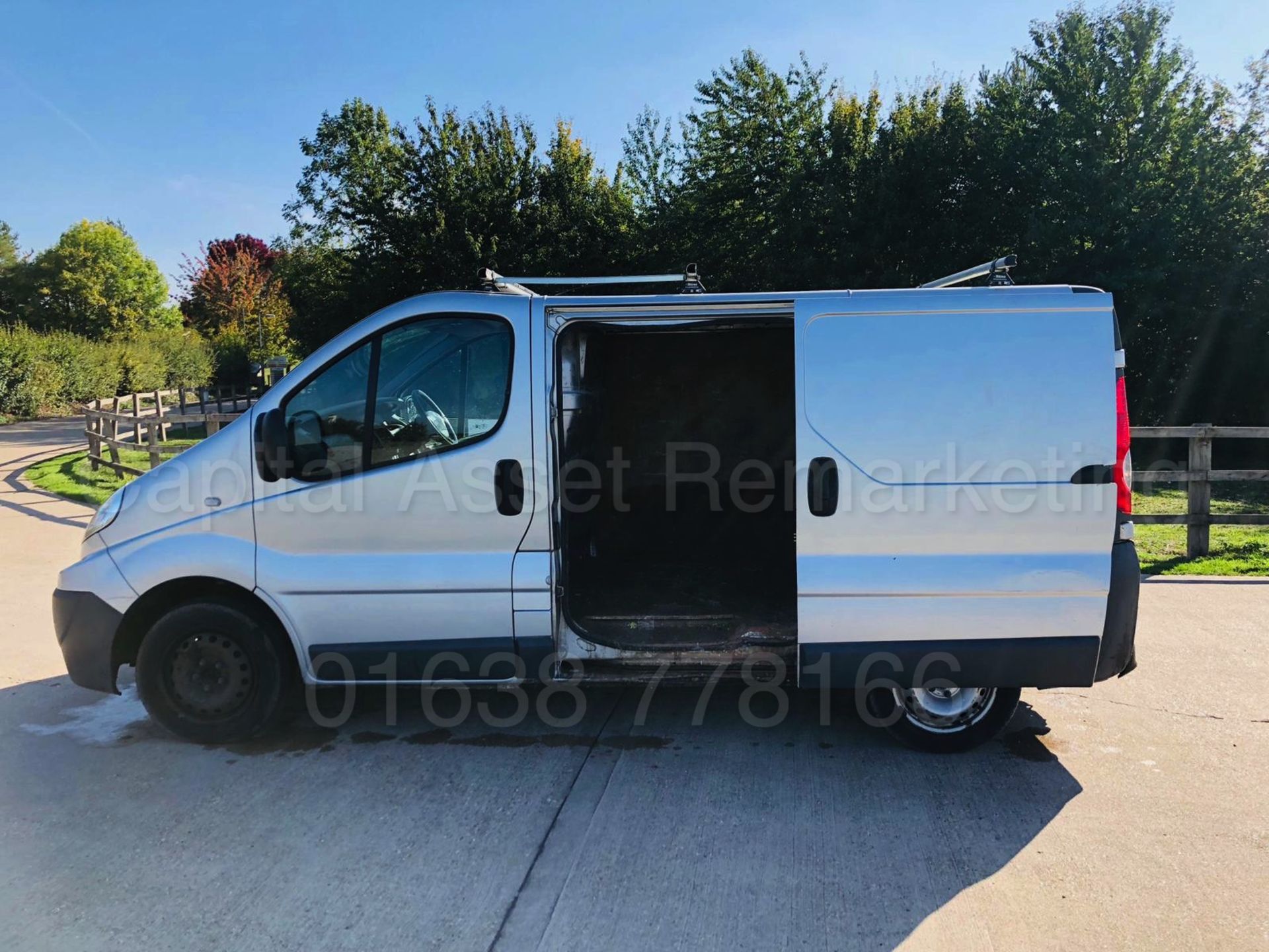 (On Sale) RENAULT TRAFIC SL27+ *LCV - PANEL VAN* (59 REG) '2.0 DCI -115 BHP- 6 SPEED' *A/C* (NO VAT) - Image 13 of 22