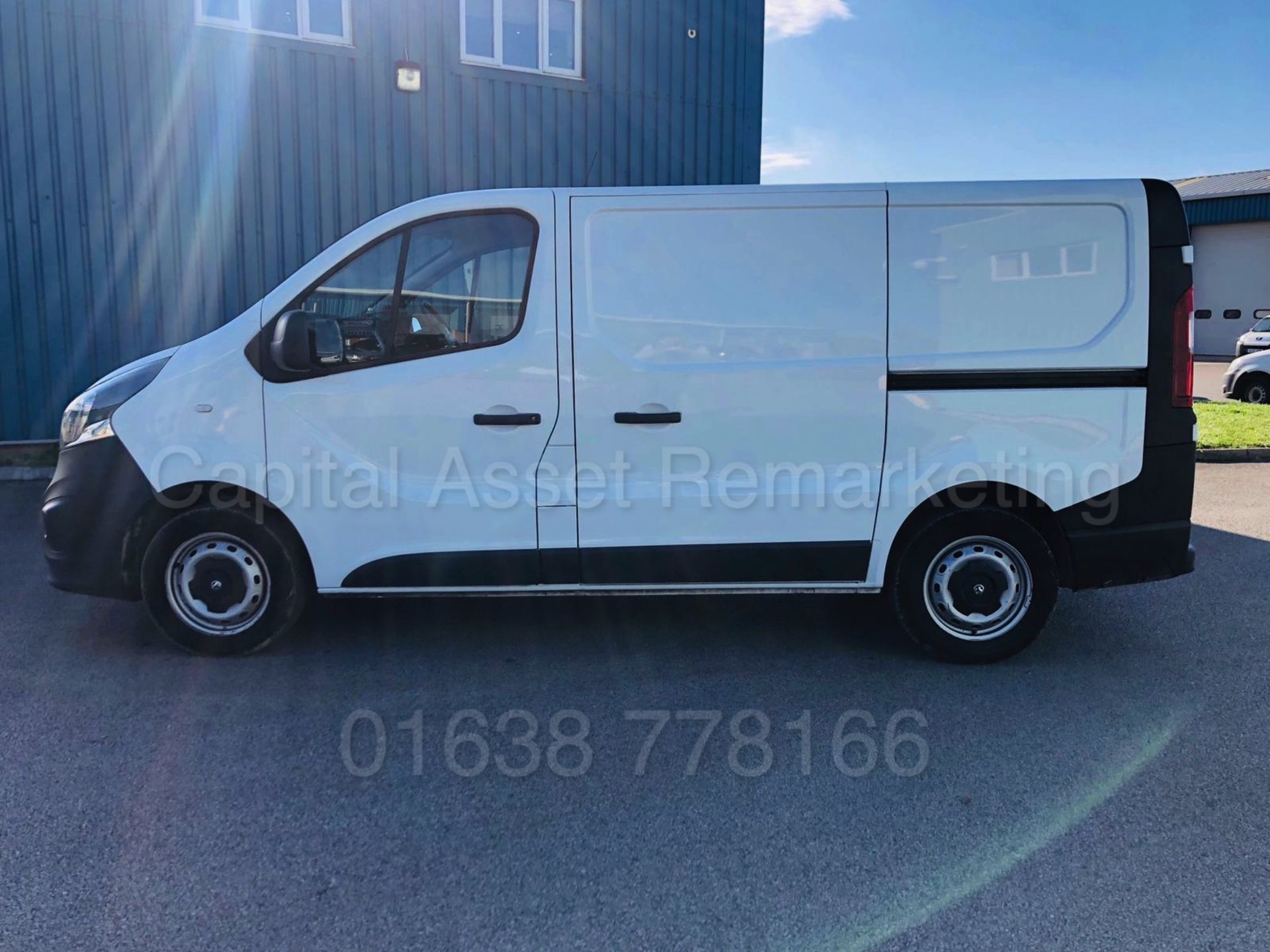 (On Sale) VAUXHALL VIVARO 2900 *PANEL VAN* (2016 MODEL) '1.6 CDTI - 115 BHP - 6 SPEED' (LOW MILES) - Image 7 of 32