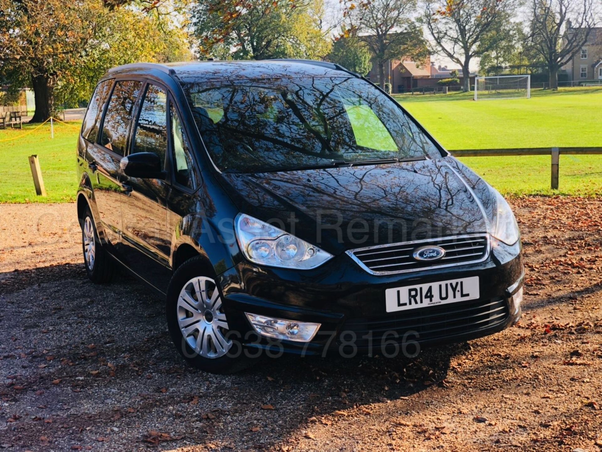 FORD GALAXY **ZETEC** 7 SEATER MPV (2014) 2.0 TDCI - 140 BHP - AUTO POWER SHIFT (1 OWNER FROM NEW) - Image 3 of 45