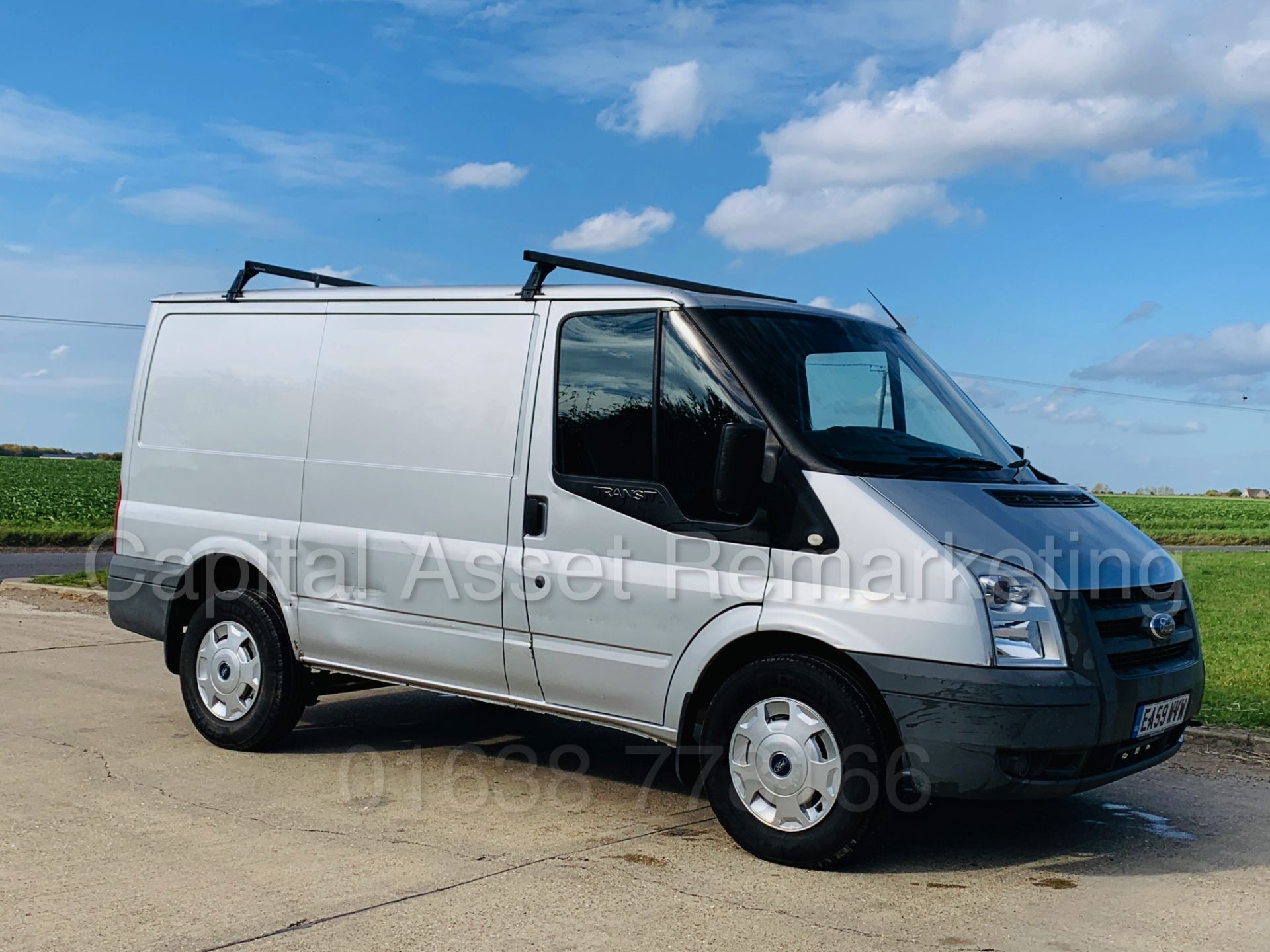 FORD TRANSIT 115 T280 SWB (2010 MODEL) '2.2 TDCI - ECO-NETIC - 115 BHP - 6 SPEED' **AIR CON** - Image 10 of 32