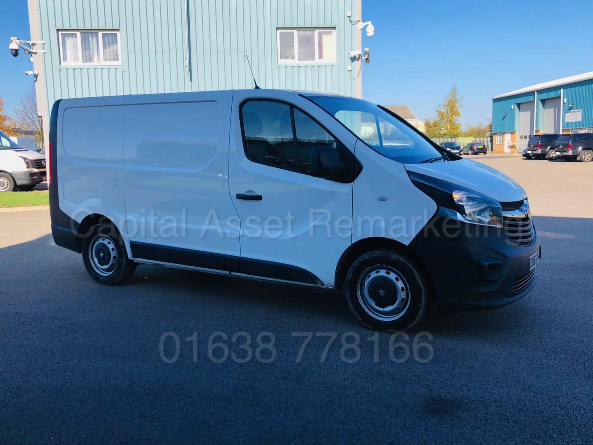 (On Sale) VAUXHALL VIVARO 2900 *PANEL VAN* (2016 MODEL) '1.6 CDTI - 115 BHP - 6 SPEED' (LOW MILES) - Bild 13 aus 32