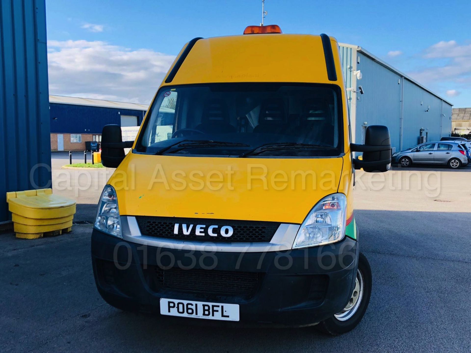 IVECO DAILY 35S11 *MWB HI ROOF - PANEL VAN* (2012 MODEL) '2.3 DIESEL - 106 BHP - 5 SPEED' - Image 13 of 24