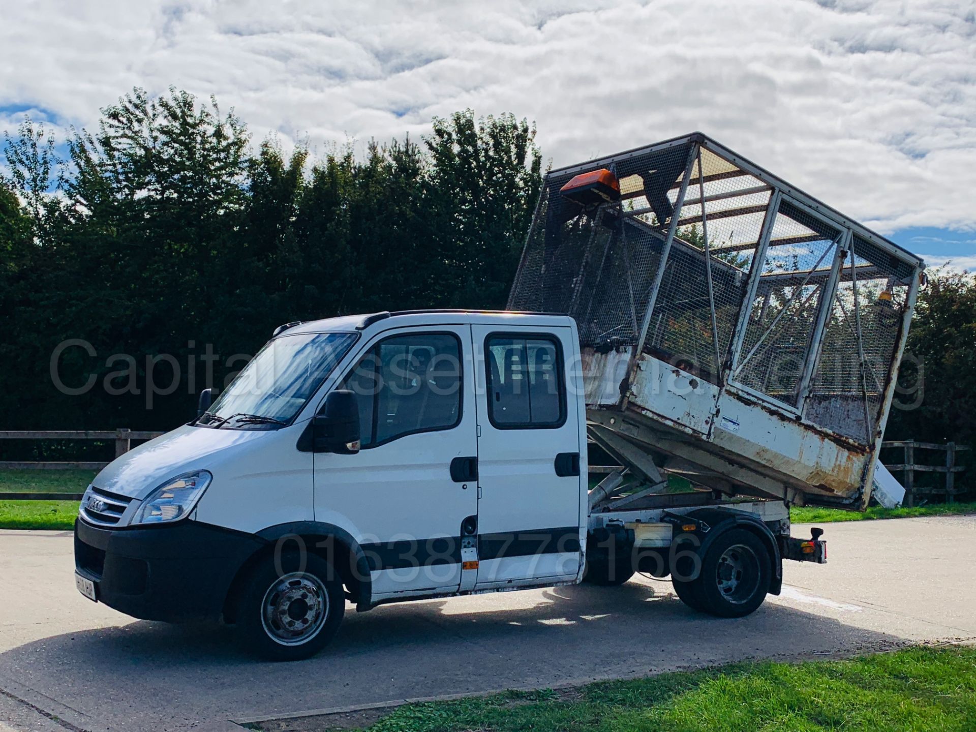 IVECO DAILY 35C12 *D/CAB - TIPPER* (2009 MODEL) '2.3 DIESEL - 115 BHP - 5 SPEED' **LOW MILES**