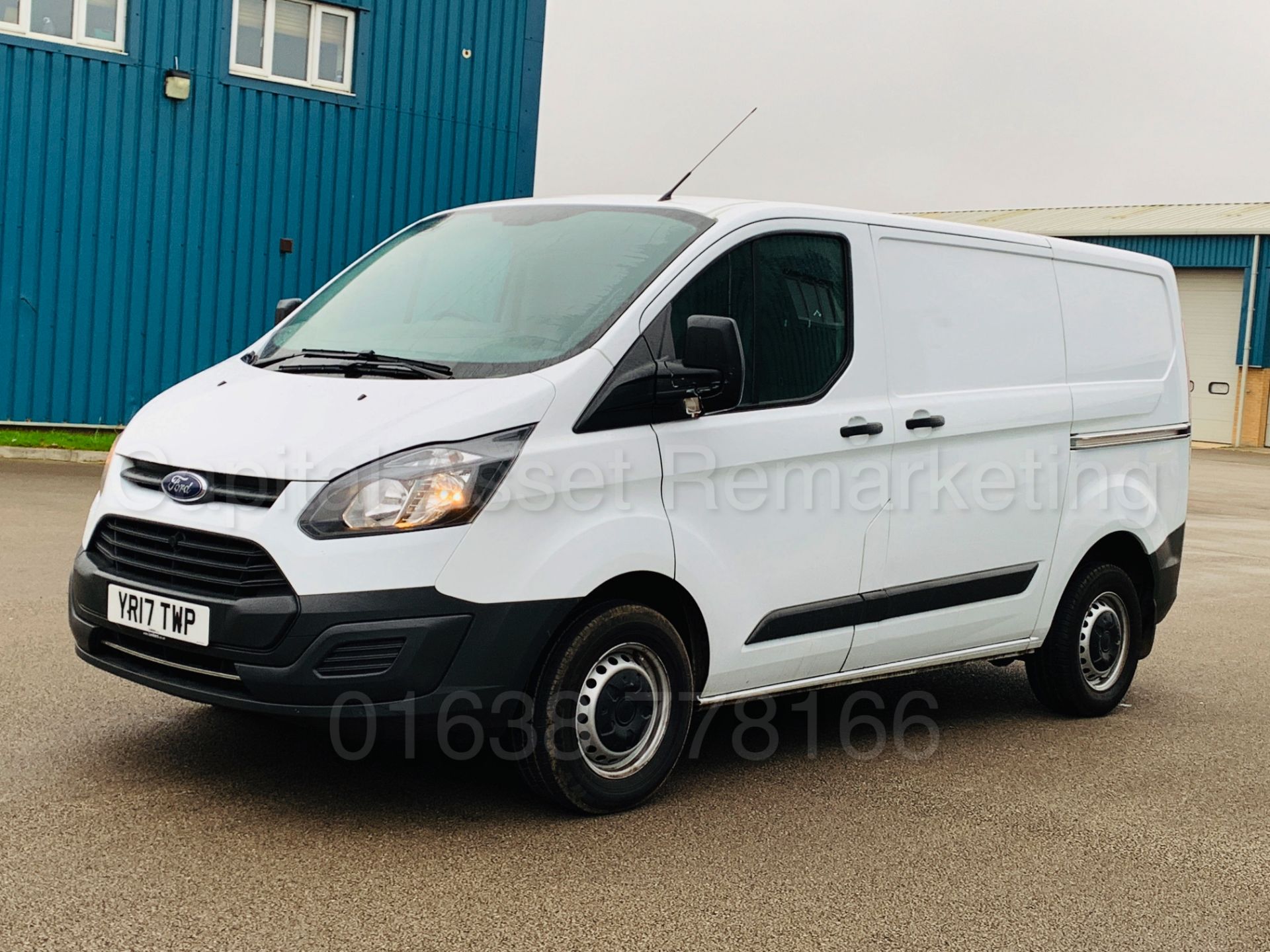 FORD TRANSIT CUSTOM *SWB - PANEL VAN* (2017) '2.0 TDCI - 6 SPEED' *EURO 6 MODEL* (1 OWNER FROM NEW)