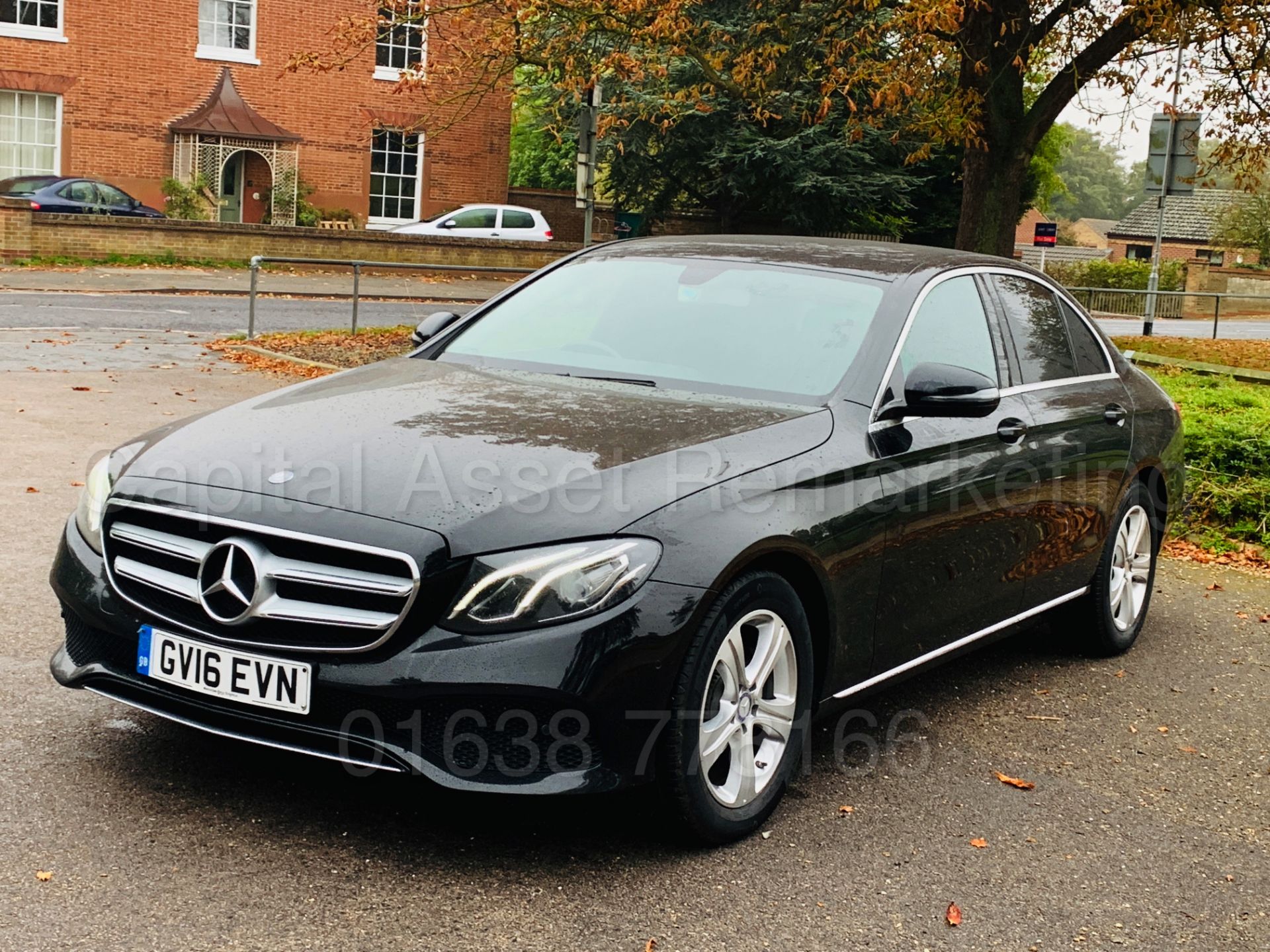 MERCEDES-BENZ E220D SALOON (2016) '9-G TRONIC AUTO - LEATHER - SAT NAV' *MASSIVE SPEC* (NEW MODEL) - Image 5 of 44