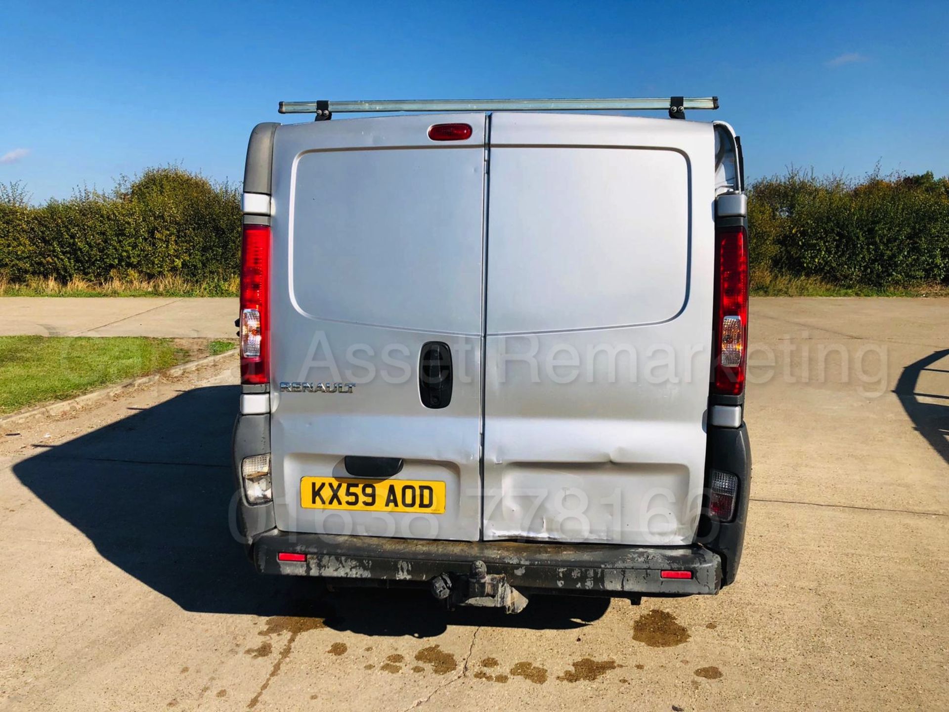 (On Sale) RENAULT TRAFIC SL27+ *LCV - PANEL VAN* (59 REG) '2.0 DCI -115 BHP- 6 SPEED' *A/C* (NO VAT) - Image 5 of 22