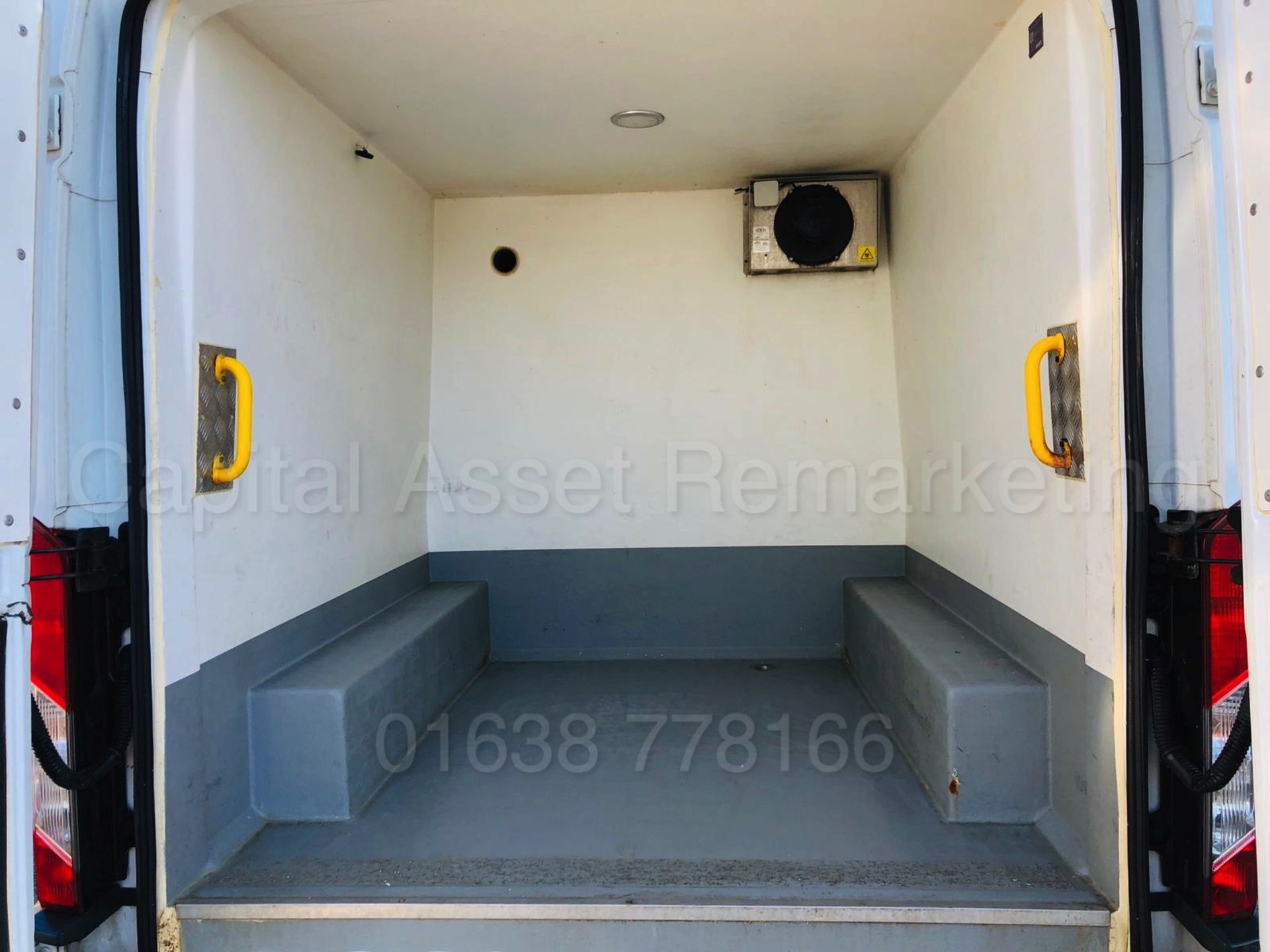 FORD TRANSIT 125 T350 *LWB - FRIDGE / FREEZER VAN* (2015 MODEL) '2.2 TDCI - 125 BHP - 6 SPEED' - Image 36 of 43