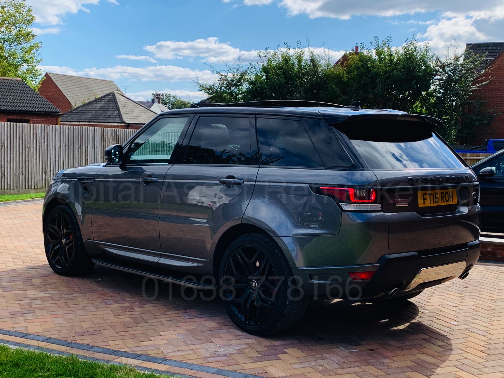 On Sale RANGE ROVER SPORT *AUTOBIOGRAPHY DYNAMIC* (2015)'3.0 SDV6 -306 BHP - 8 SPEED AUTO' HUGE SPEC - Image 4 of 58