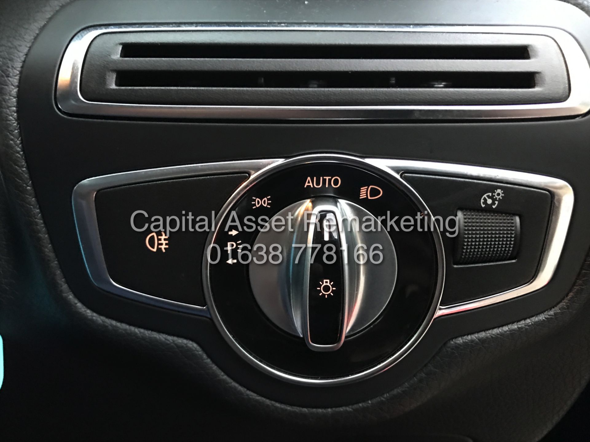 MERCEDES C220D "SPORT LINE" ESTATE (2015 MODEL) SAT NAV - LEATHER - 1 OWNER FSH - GREAT SPEC *LOOK* - Image 17 of 22