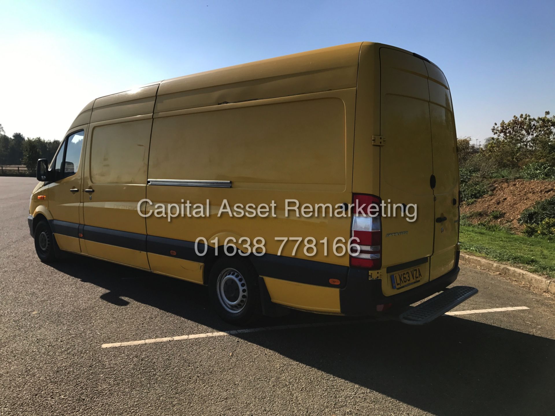 (ON SALE) MERCEDES SPRINTER 313CDI "130BHP - 6 SPEED" 1 OWNER (2014 MODEL - NEW SHAPE) AIR CON - Image 5 of 14