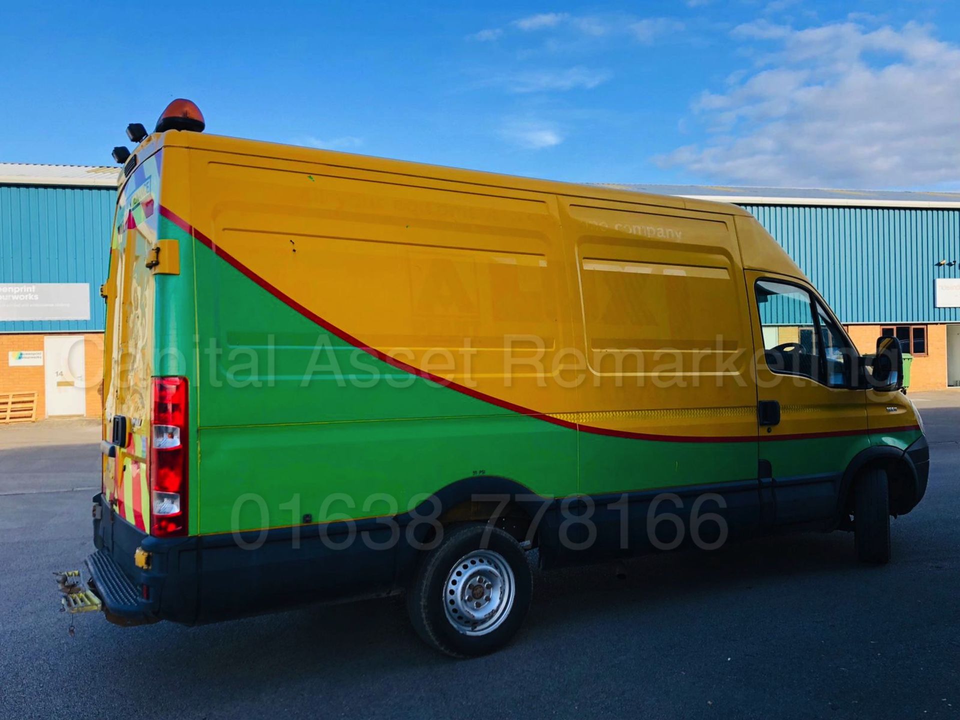 (On Sale) IVECO DAILY 35S11 *MWB HI ROOF - PANEL VAN* (2012 MODEL) '2.3 DIESEL - 106 BHP - 5 SPEED' - Image 7 of 24