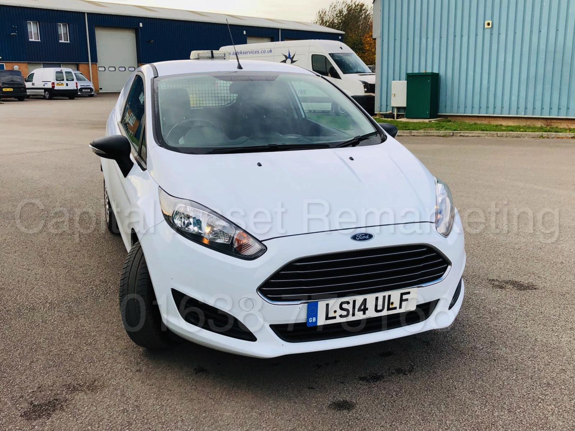 (On Sale) FORD FIESTA *TECH EDITION* LCV - PANEL VAN (2014) '1.6 TDCI - 5 SPEED' (STOP / START) - Image 5 of 28