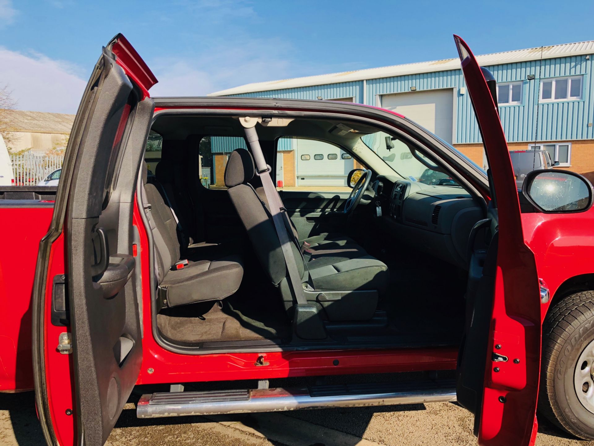 (ON SALE) CHEVROLET SILVERADO 1500 LS 4.8L V8 CHEYENNE EDTION 2011 YEAR**4X4**AIR CON*RARE** - Image 21 of 45