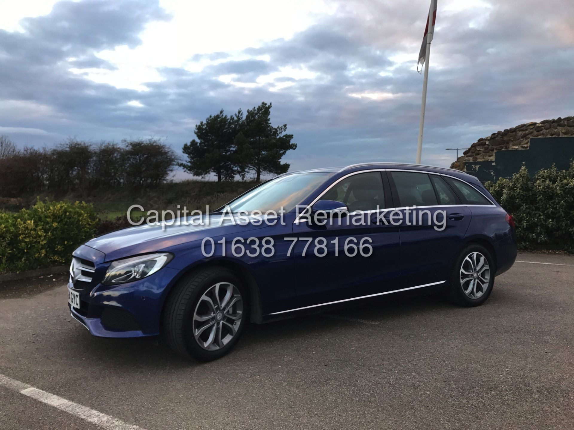 MERCEDES C220D "SPORT LINE" ESTATE (2015 MODEL) SAT NAV - LEATHER - 1 OWNER FSH - GREAT SPEC *LOOK*